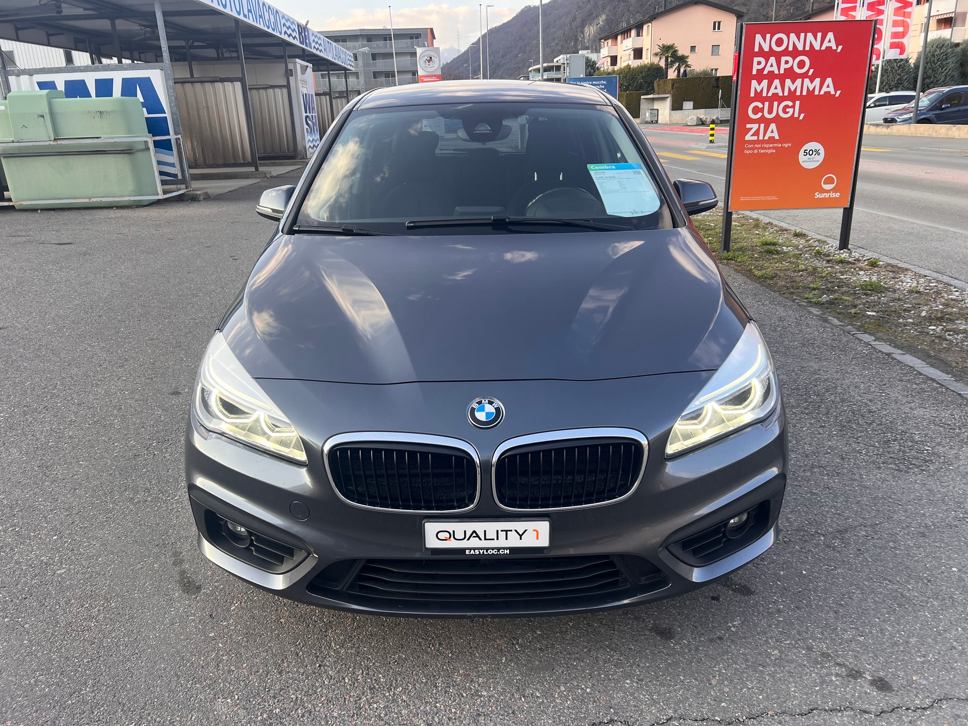 BMW 218d xDrive Gran Tourer Luxury Line Steptronic-image-2