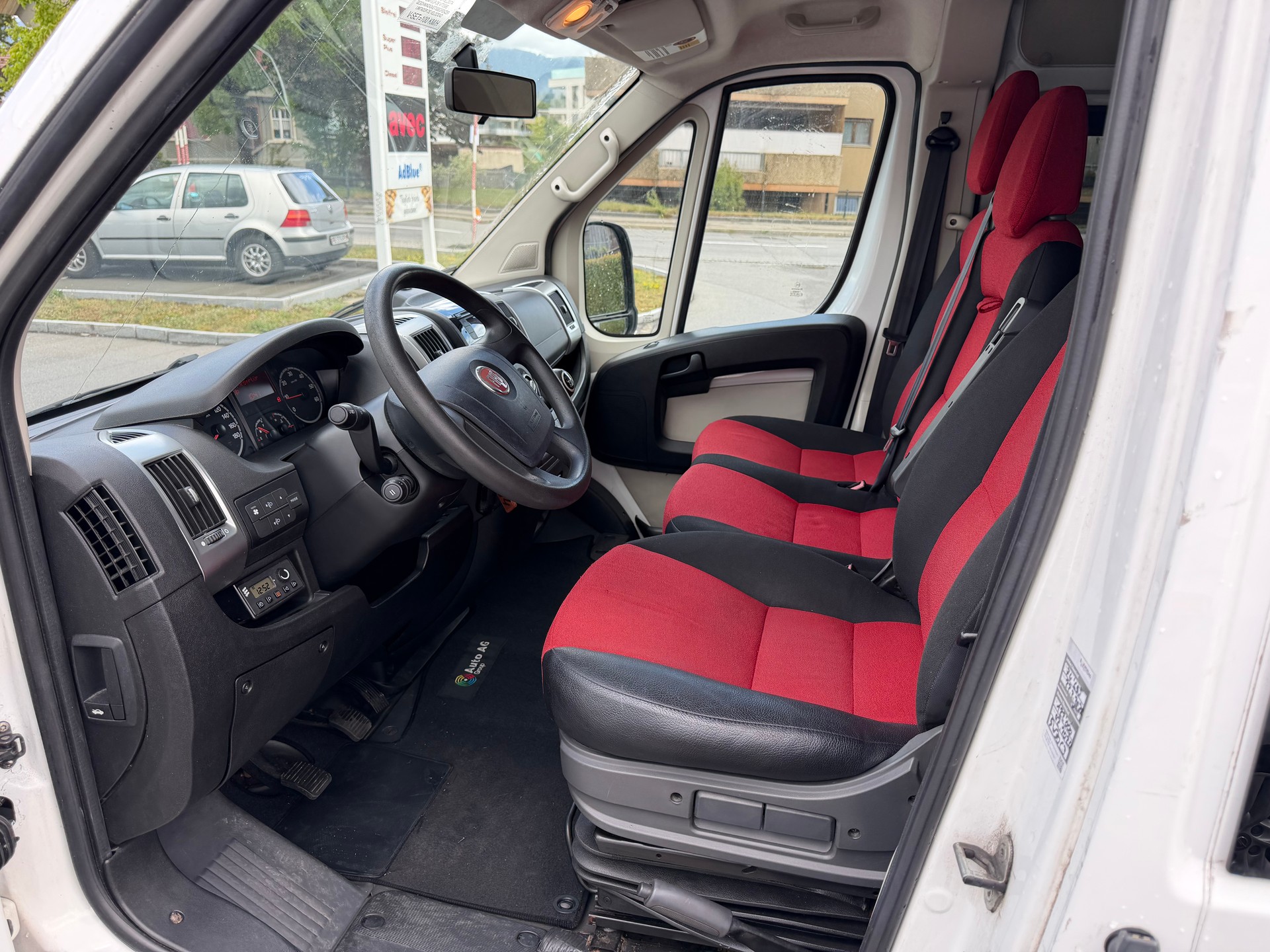 FIAT Ducato 17Q 2.3 MJ -9Plätze frisch ab Mfk-image-6