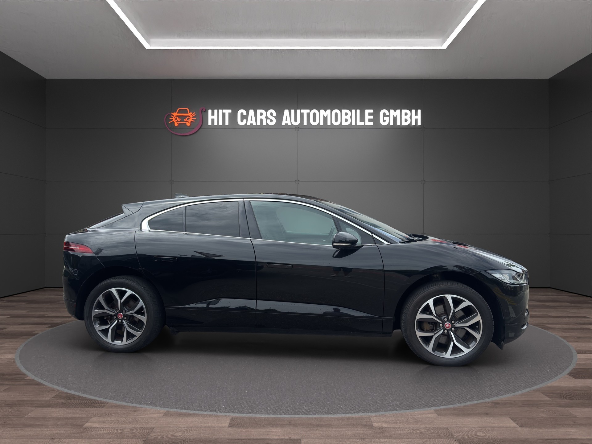 JAGUAR I-Pace EV400 Black AWD-image-3