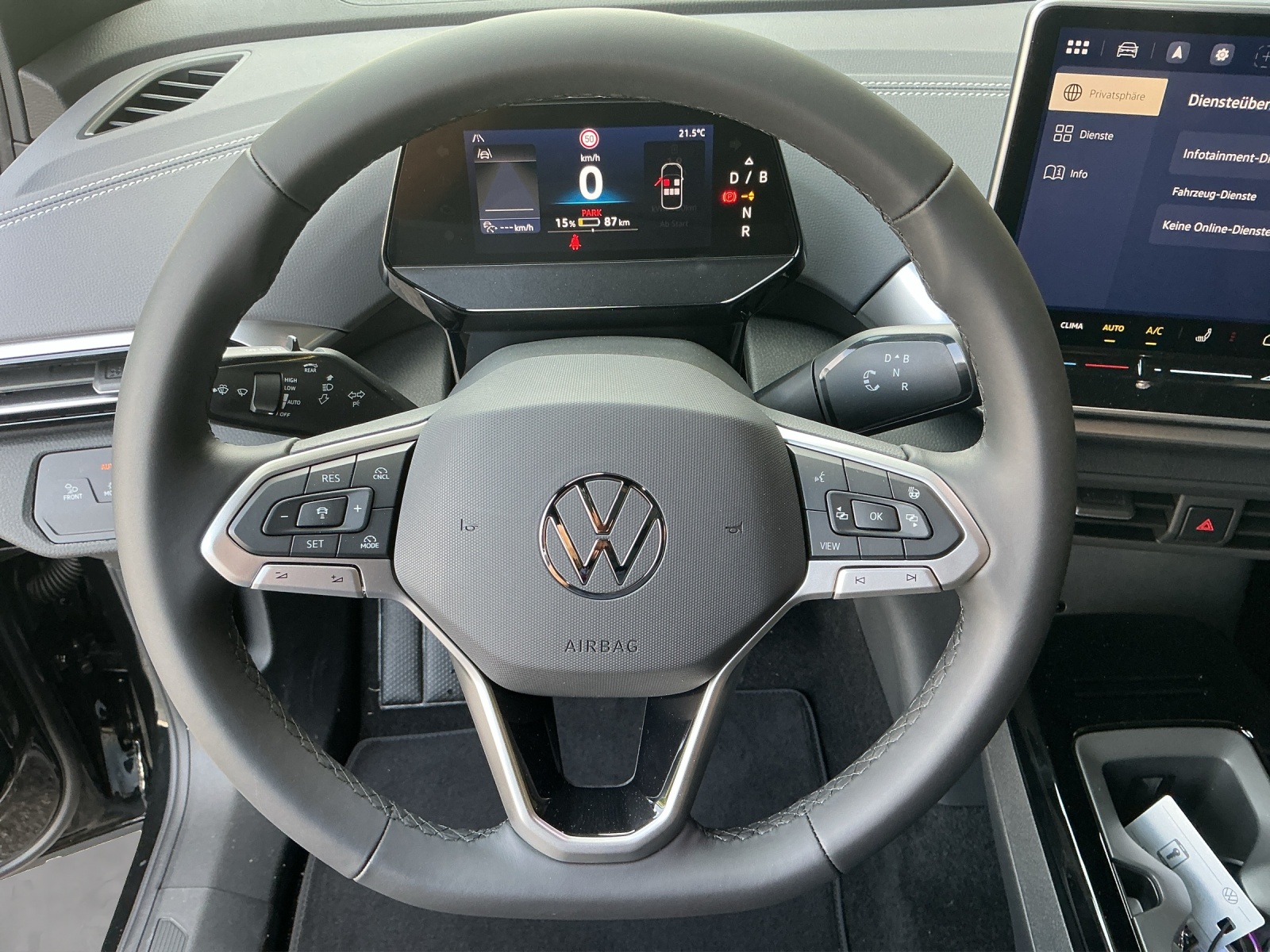 VW ID.4 Pro United 77 kWh 4 Motion-image-5