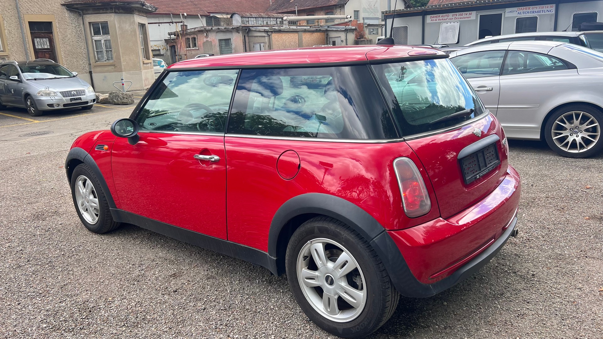MINI One-image-4