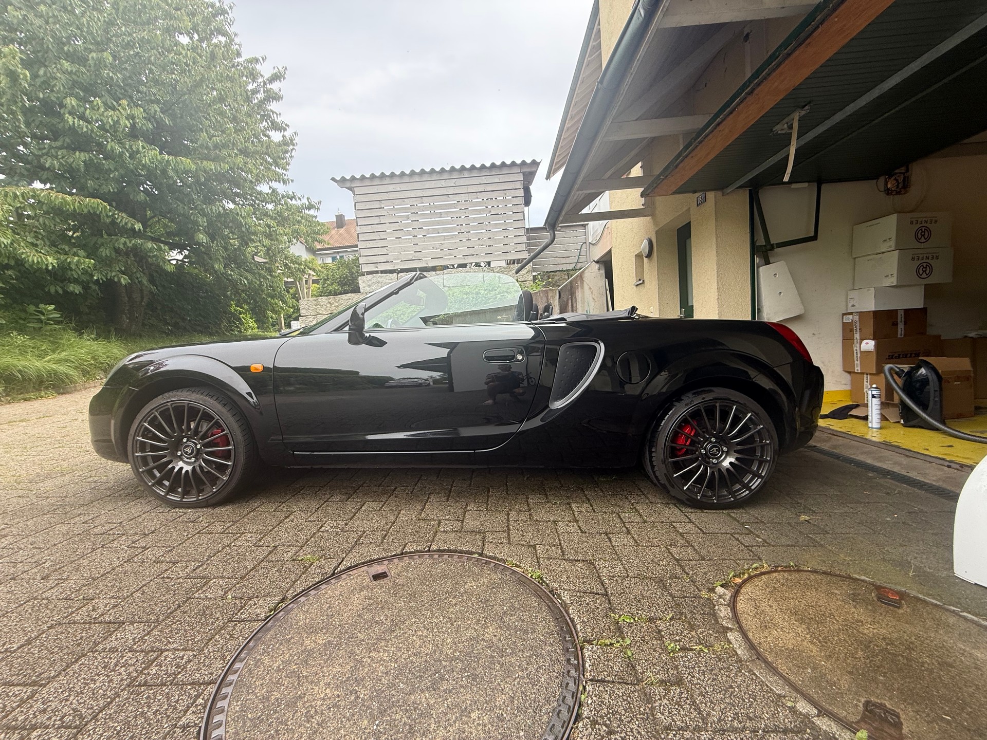 TOYOTA MR2-image-3
