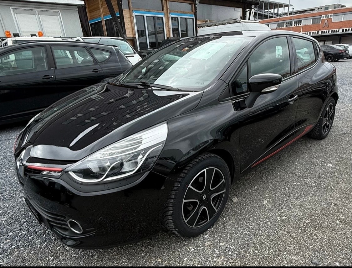 RENAULT Clio 0.9 12V Swiss Edition-image-2