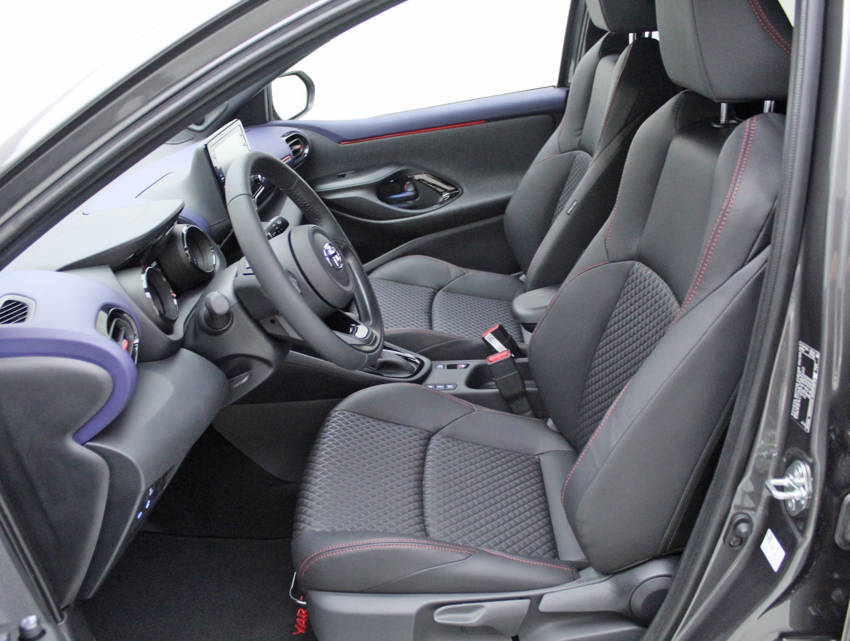 TOYOTA 1.5 VVT-i HSD Pop-image-5