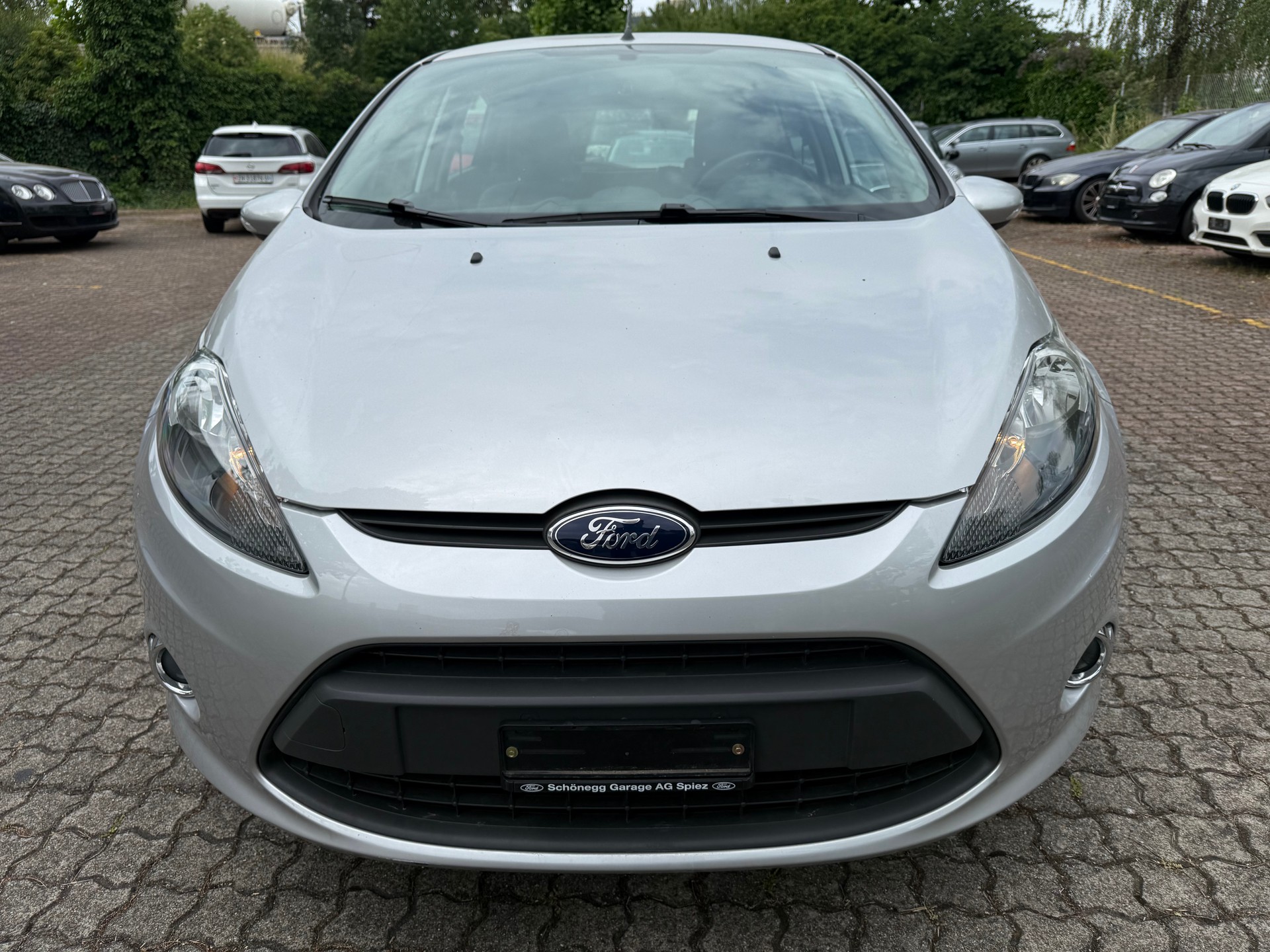 FORD Fiesta 1.4 16V Trend+ Automatic-image-1
