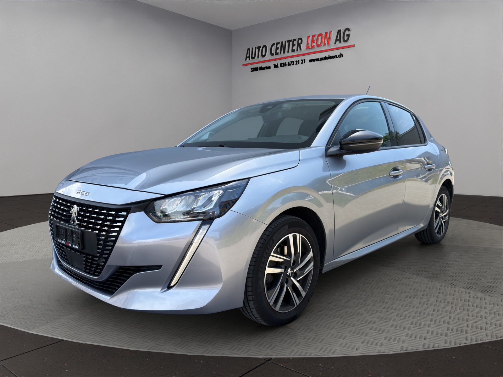 PEUGEOT 208 1.2 PureTech Allure EAT8-image-1