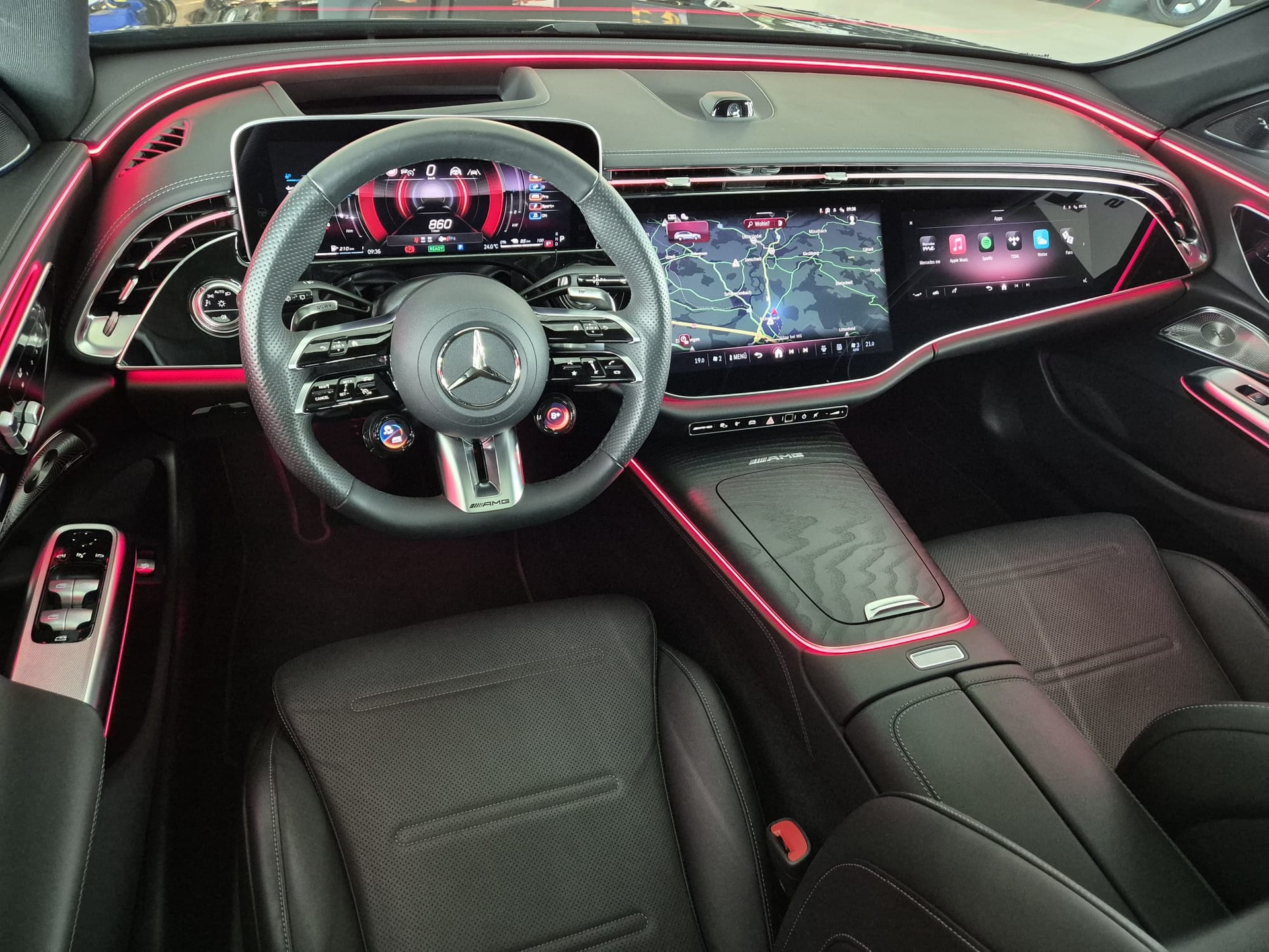 MERCEDES-BENZ E 53 Hybrid T 4Matic+ 9G-Tronic-image-33