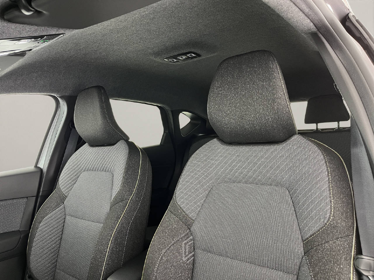 RENAULT Captur 1.8 E-Tech techno-image-14