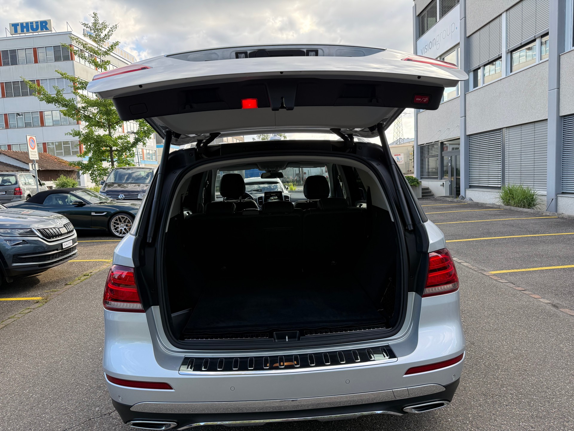 MERCEDES-BENZ GLE 350 d Executive 4Matic 9G-Tronic-image-10
