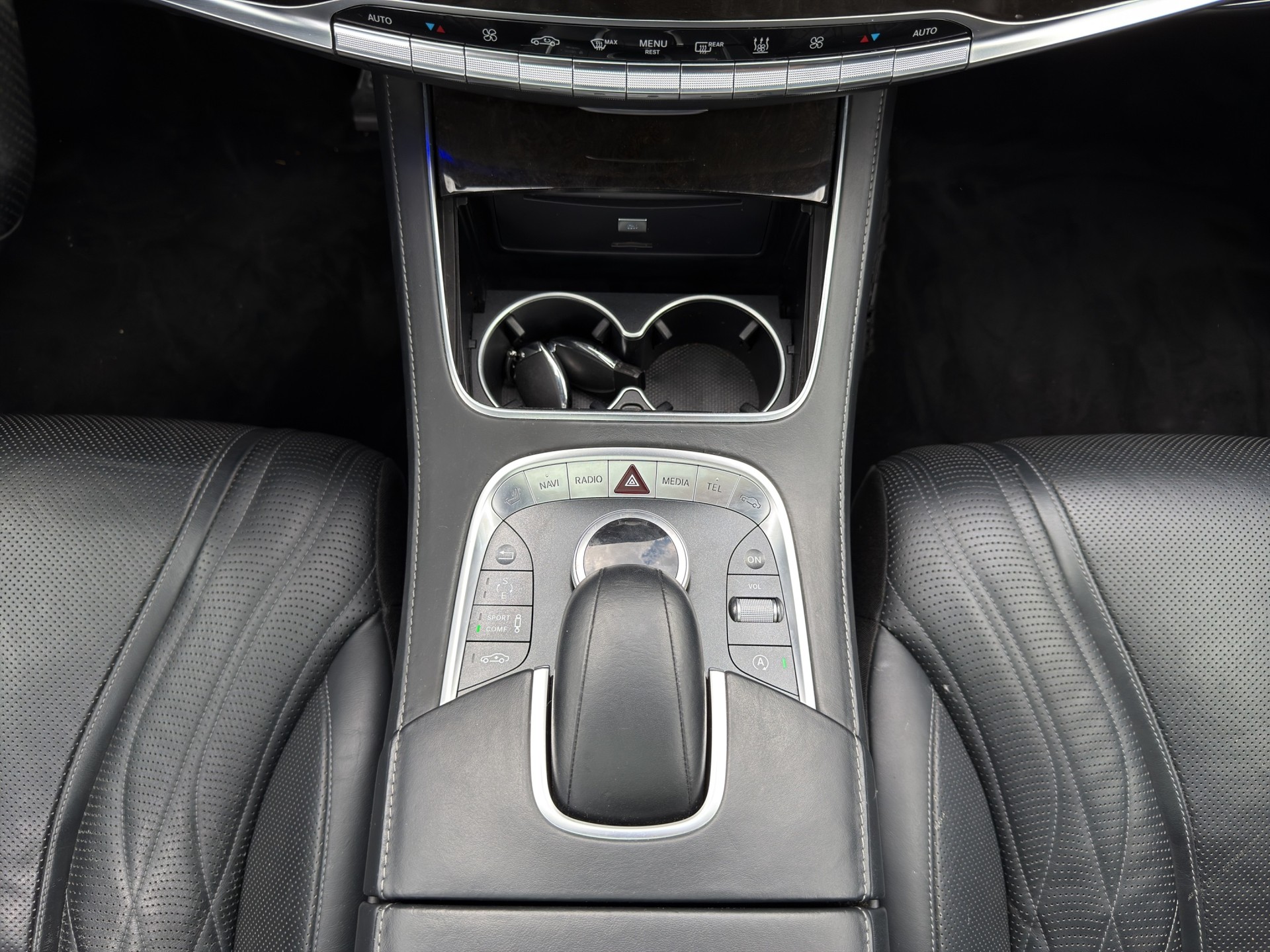 MERCEDES-BENZ S 63 AMG L 4Matic Speedshift MCT-image-16