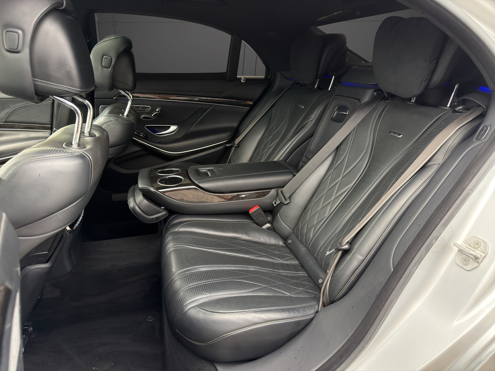 MERCEDES-BENZ S 63 AMG L 4Matic Speedshift MCT-image-22