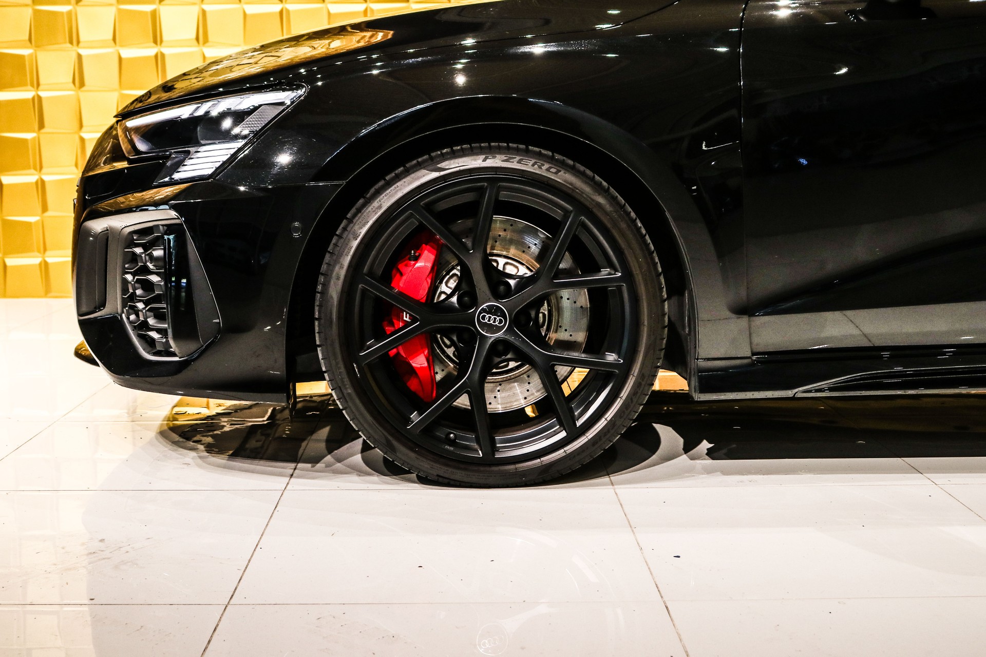 AUDI RS3 Sportback 2.5 TSI quattro S-tronic-image-7