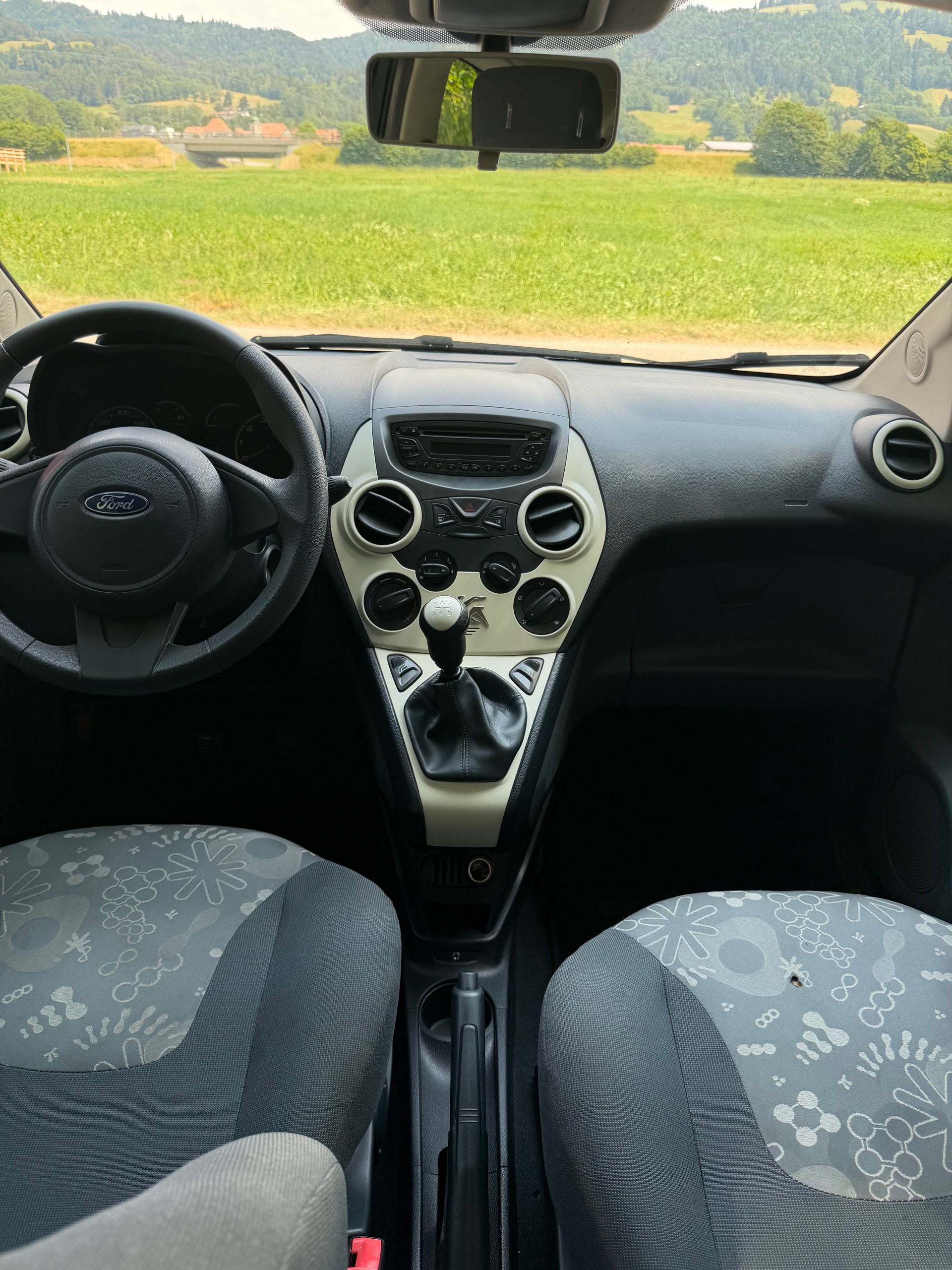 FORD KA 1.25 Trend-image-10