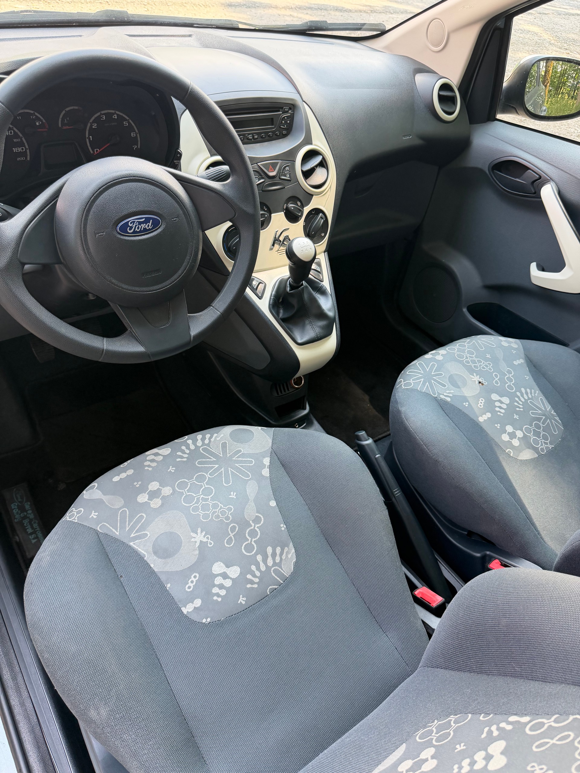 FORD KA 1.25 Trend-image-9