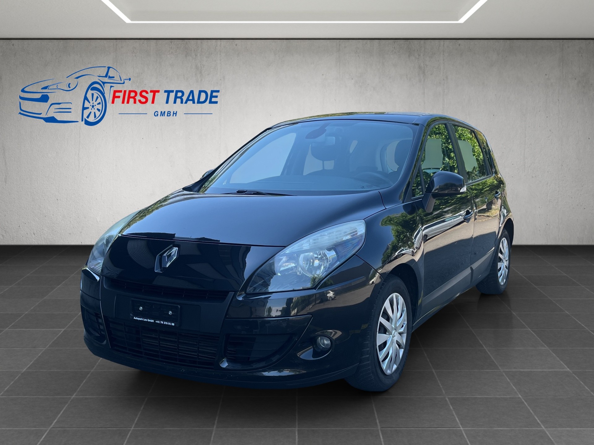 RENAULT Scénic 1.4 16V Turbo Expression-image-0
