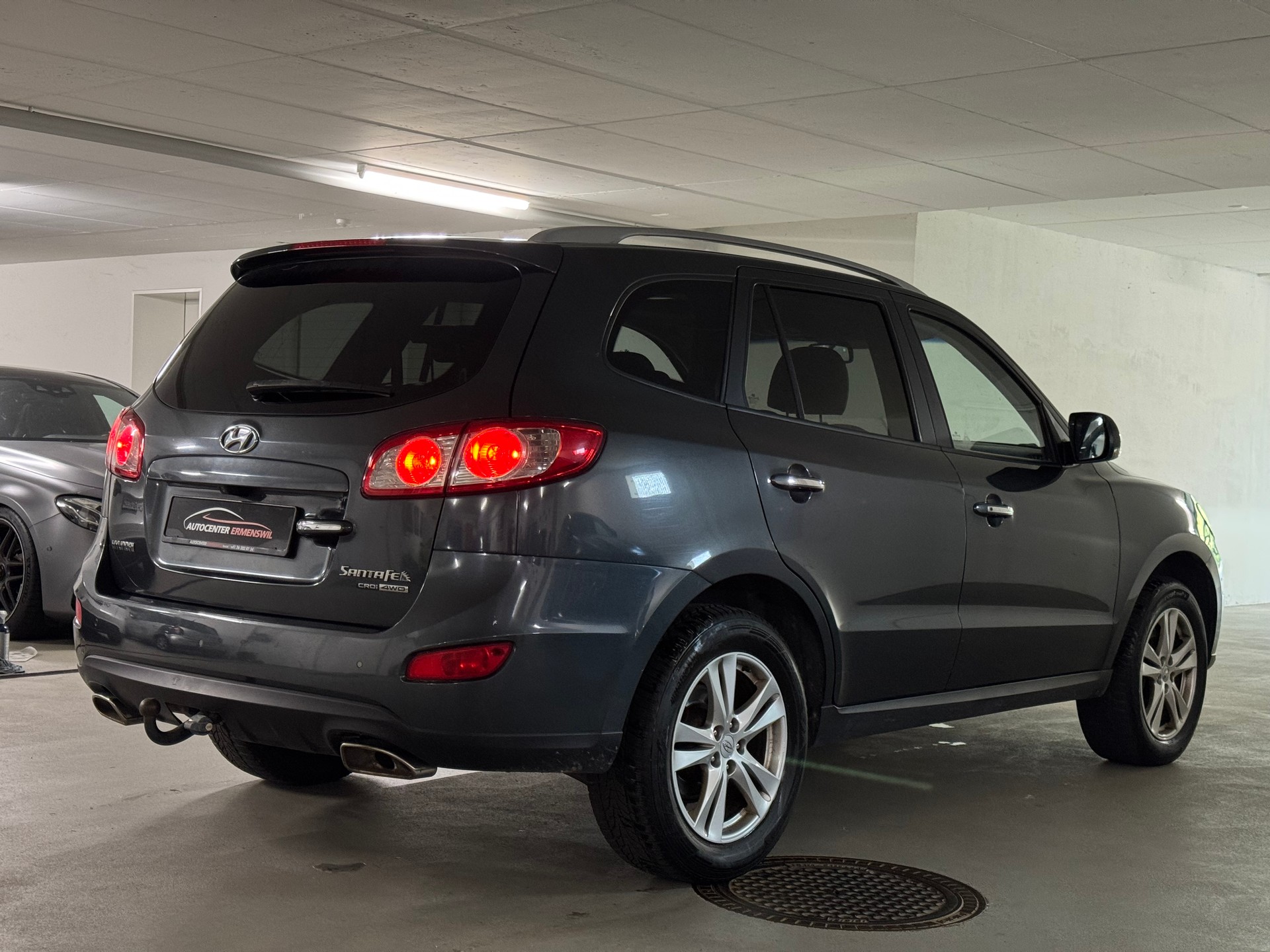 HYUNDAI Santa Fe 2.2 CRDI Swiss Plus Edition 4WD Automatic-image-6