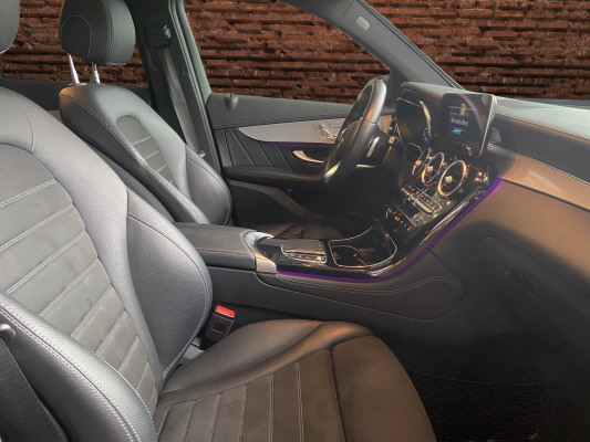 MERCEDES-BENZ GLC 300 d AMG Line 4Matic-image-11