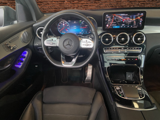 MERCEDES-BENZ GLC 300 d AMG Line 4Matic-image-9
