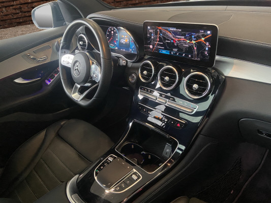 MERCEDES-BENZ GLC 300 d AMG Line 4Matic-image-14