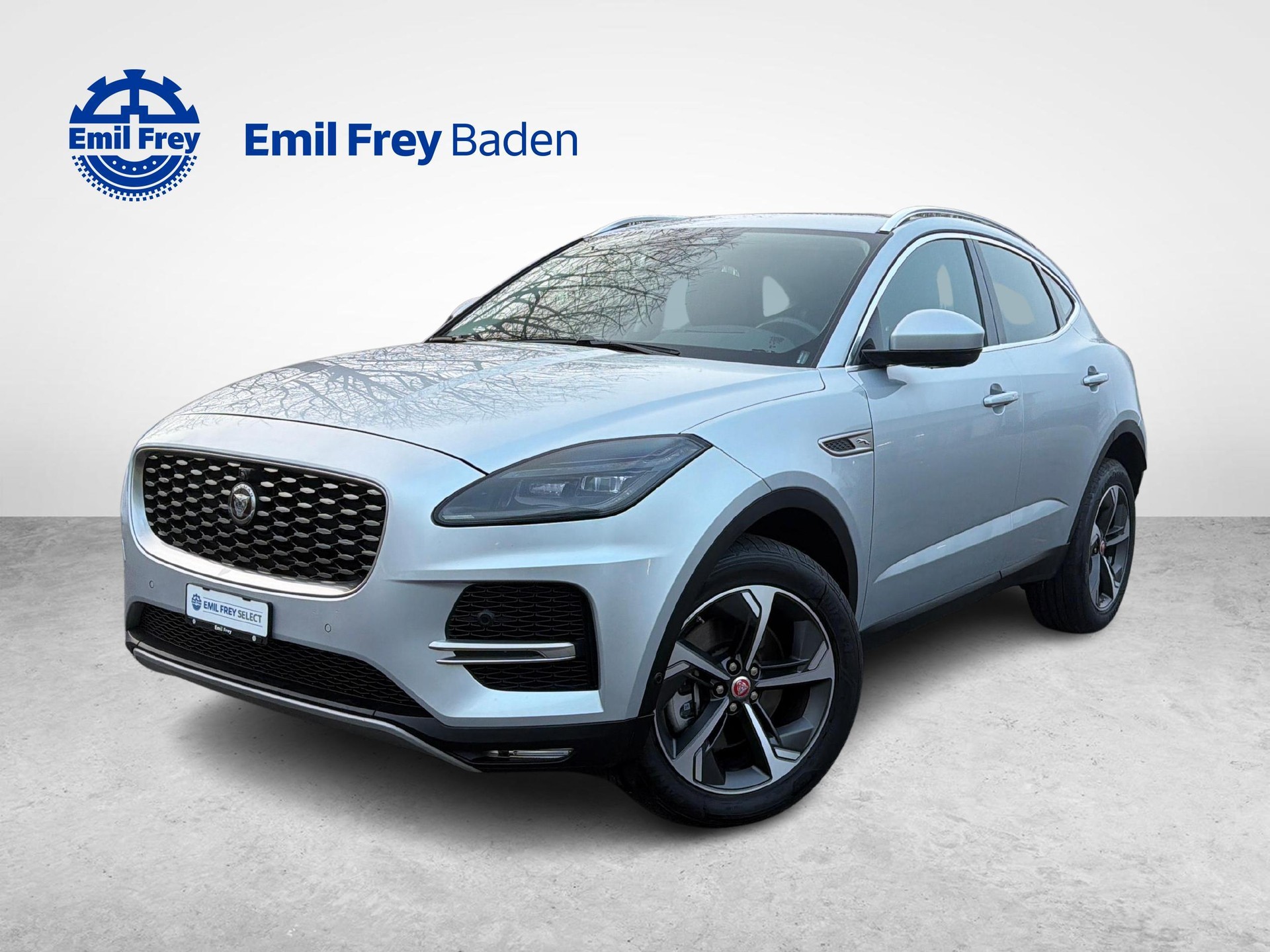 JAGUAR E-Pace 2.0 I4 200 SE AWD mit Panoramadach-image-0
