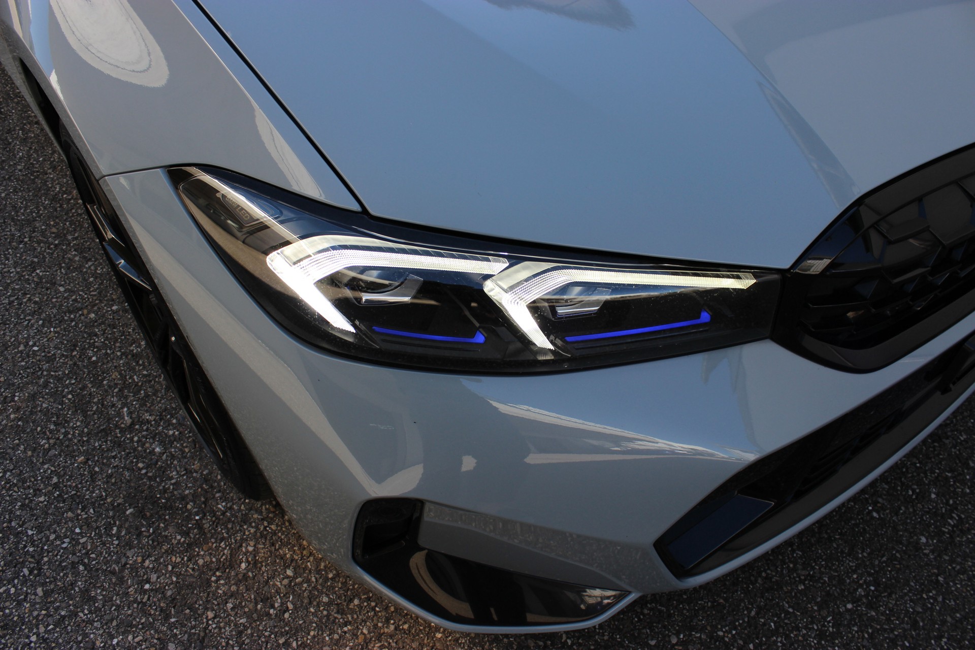 BMW M340i xDrive 48V Touring M Sport Pro *BROOKLYN GRAU METALLIC*-image-7