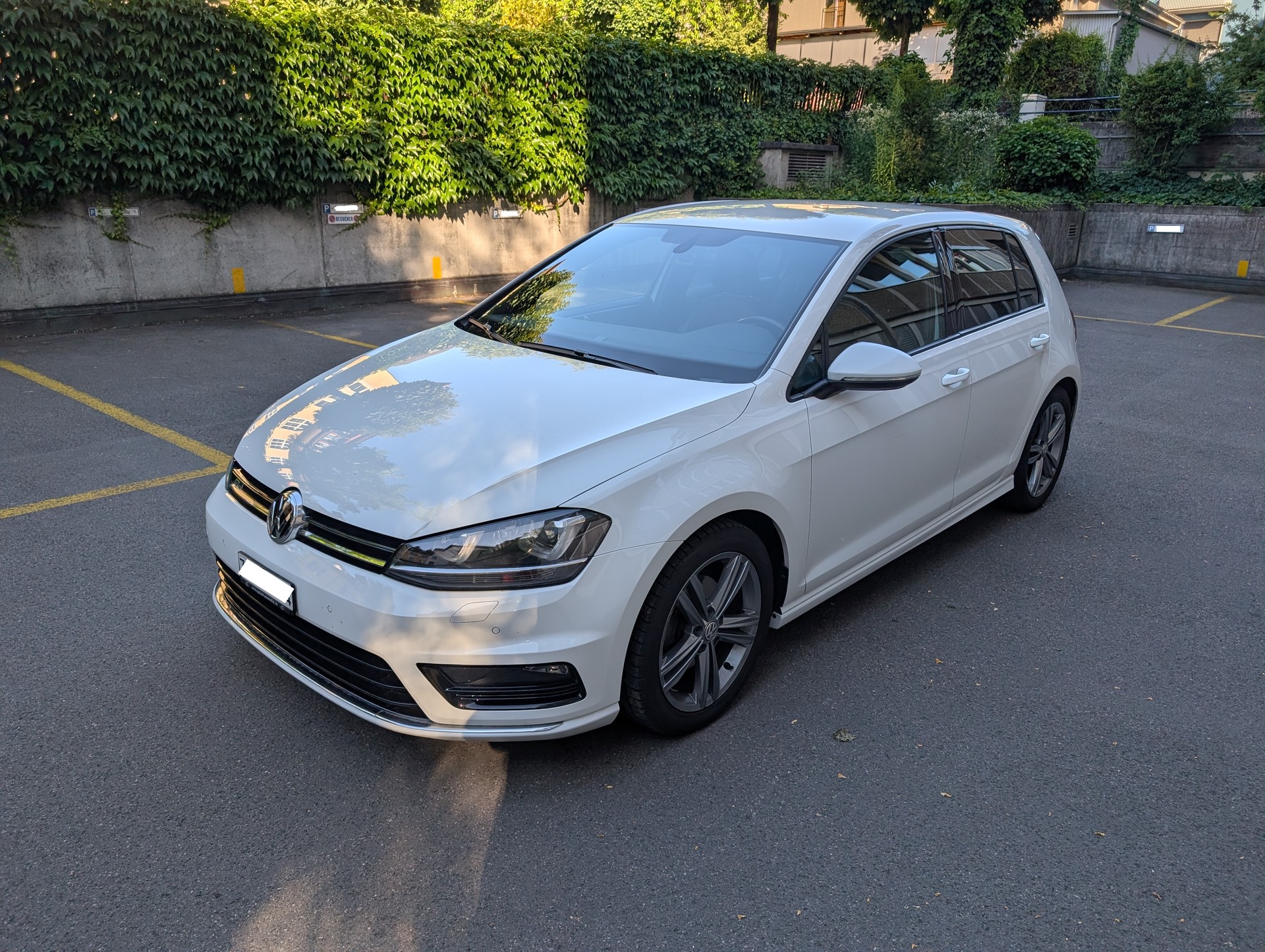 VW 1.4 TSI ACT R-Line Design-image-4