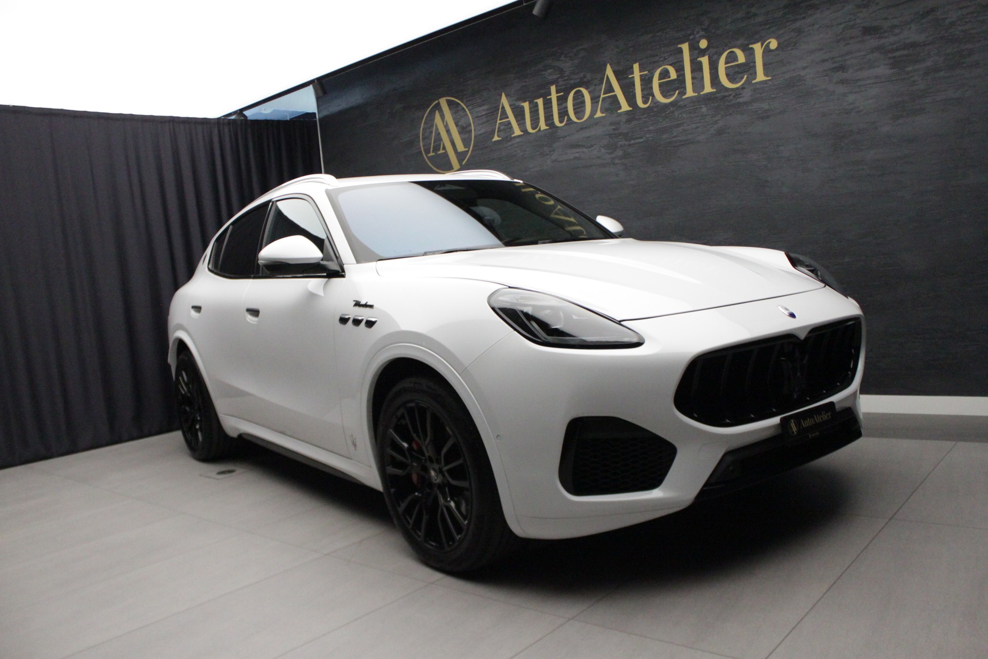 MASERATI Grecale 2.0 MHEV Modena Hybrid Automatica-image-1