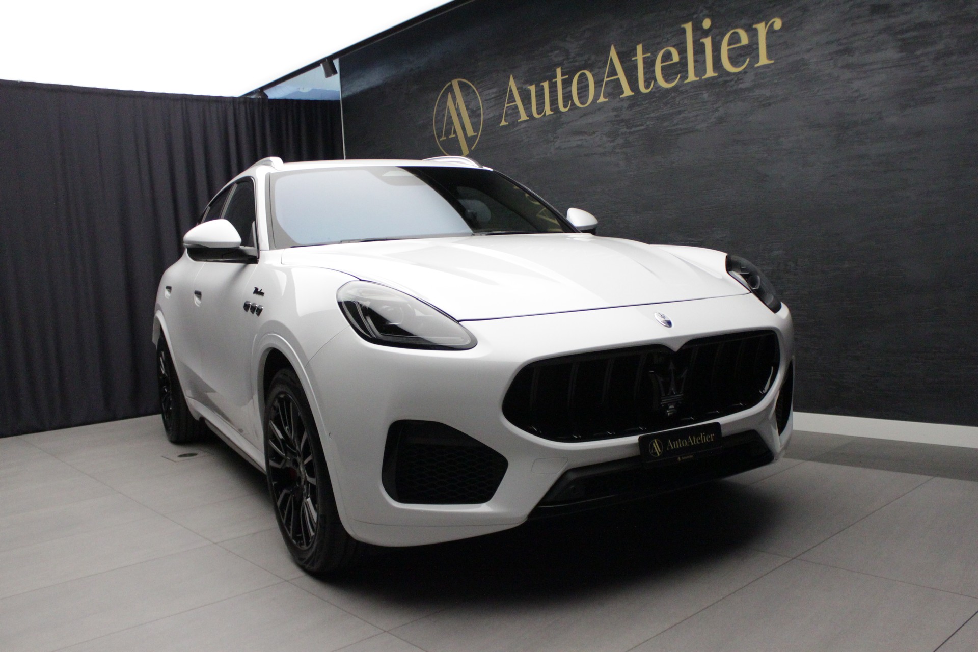 MASERATI Grecale 2.0 MHEV Modena Hybrid Automatica-image-2