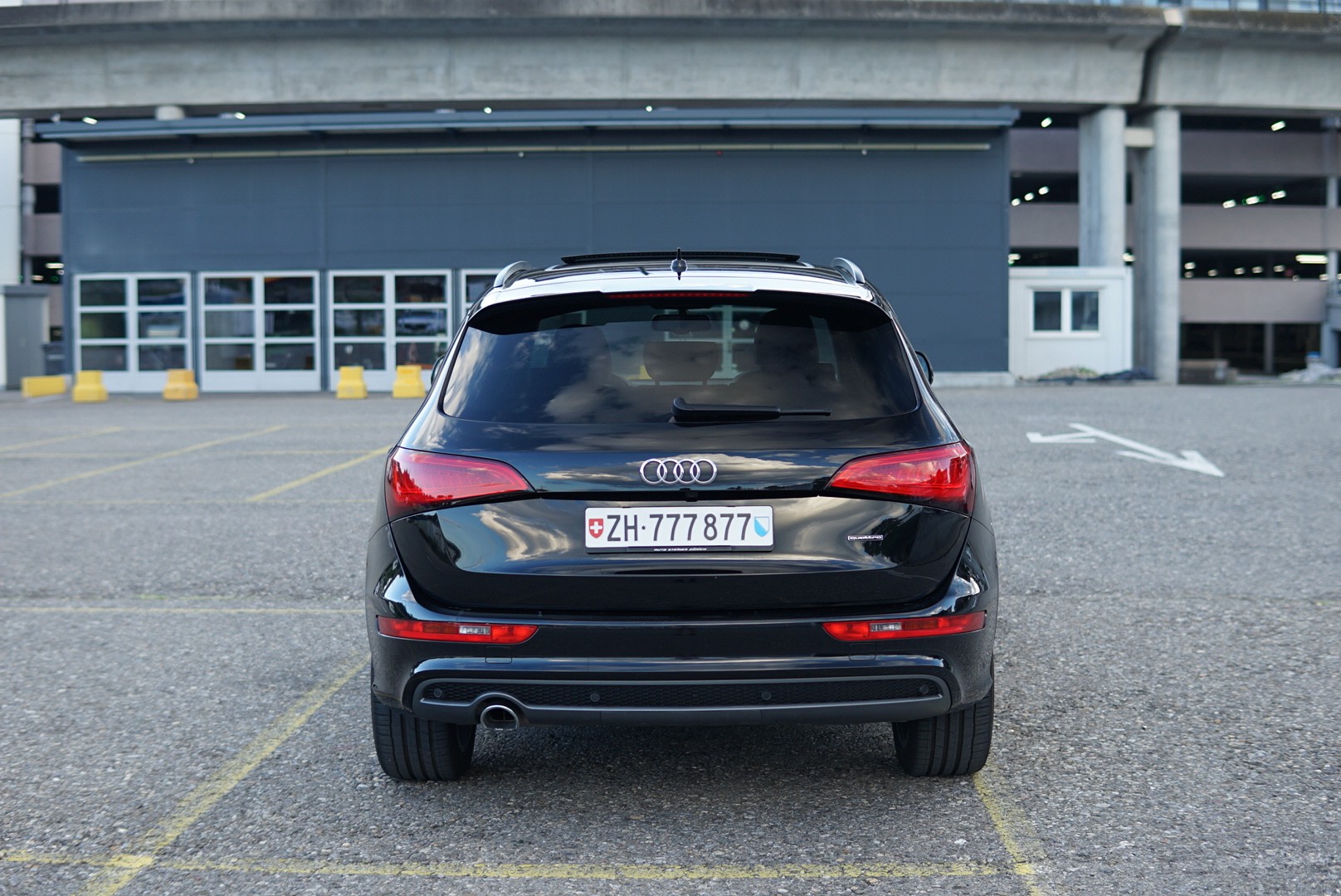AUDI 2.0 TDI quattro S-Tronic-image-6