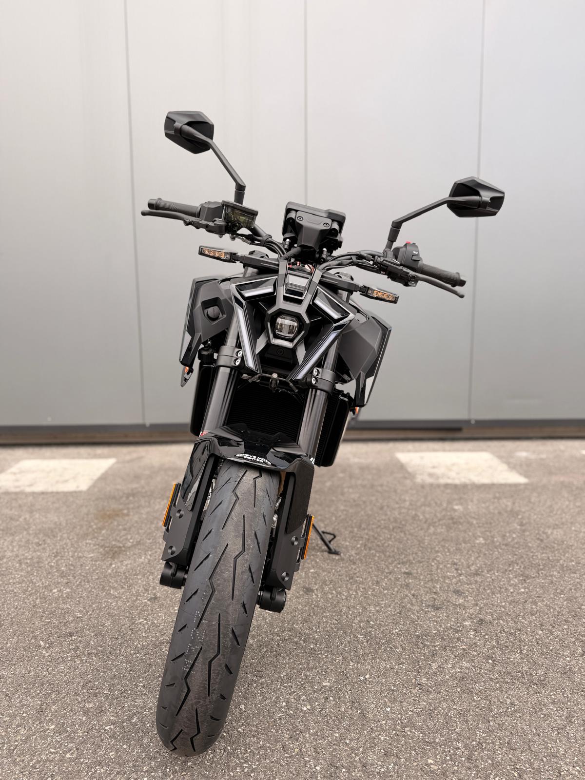 KTM 790 DUKE MY27-image-4