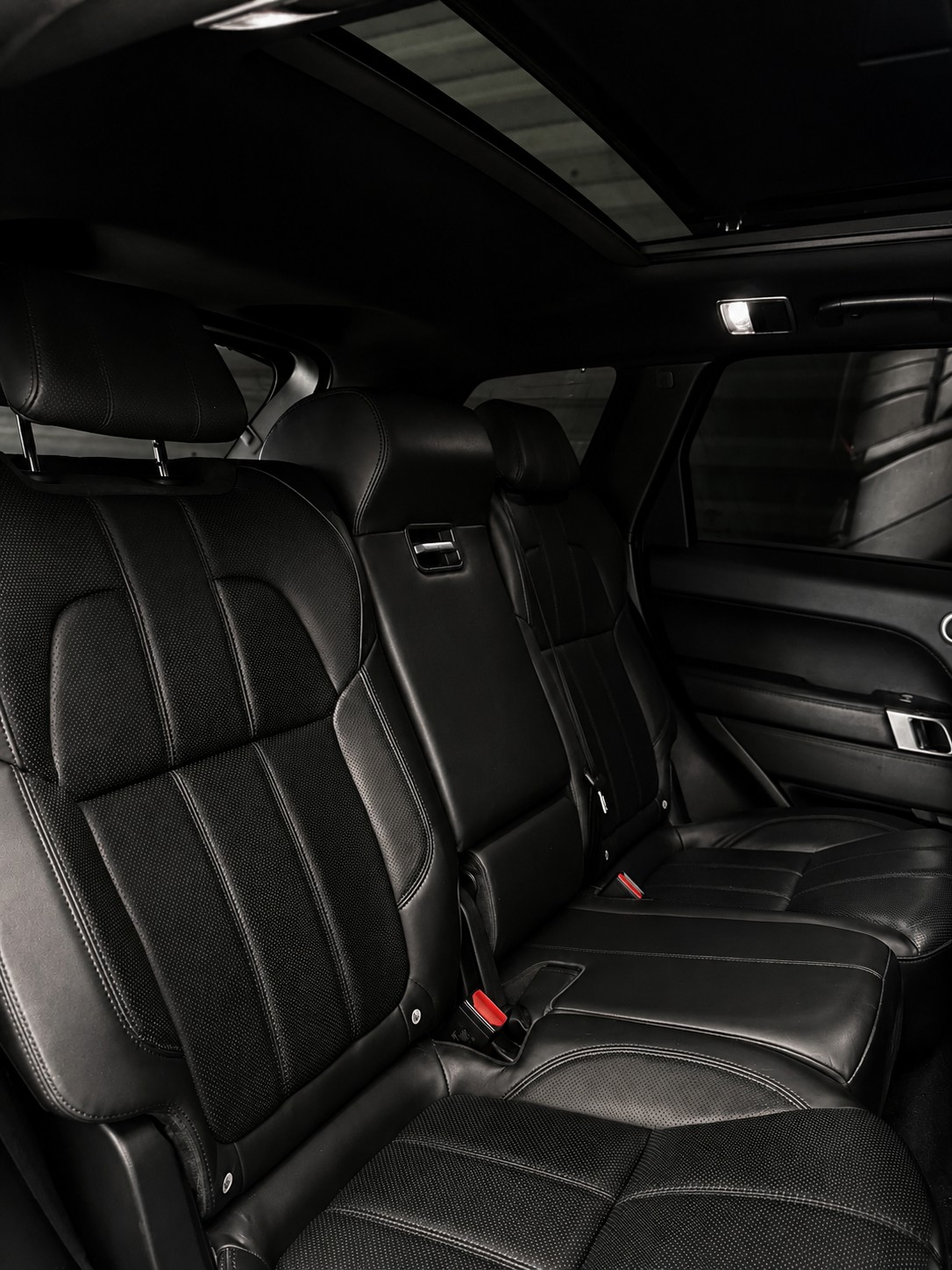 LAND ROVER Range Rover Sport 3.0 TDV6 HSE Dynamic Automatic-image-9