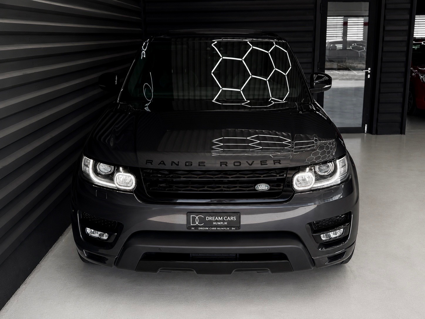 LAND ROVER Range Rover Sport 3.0 TDV6 HSE Dynamic Automatic-image-2
