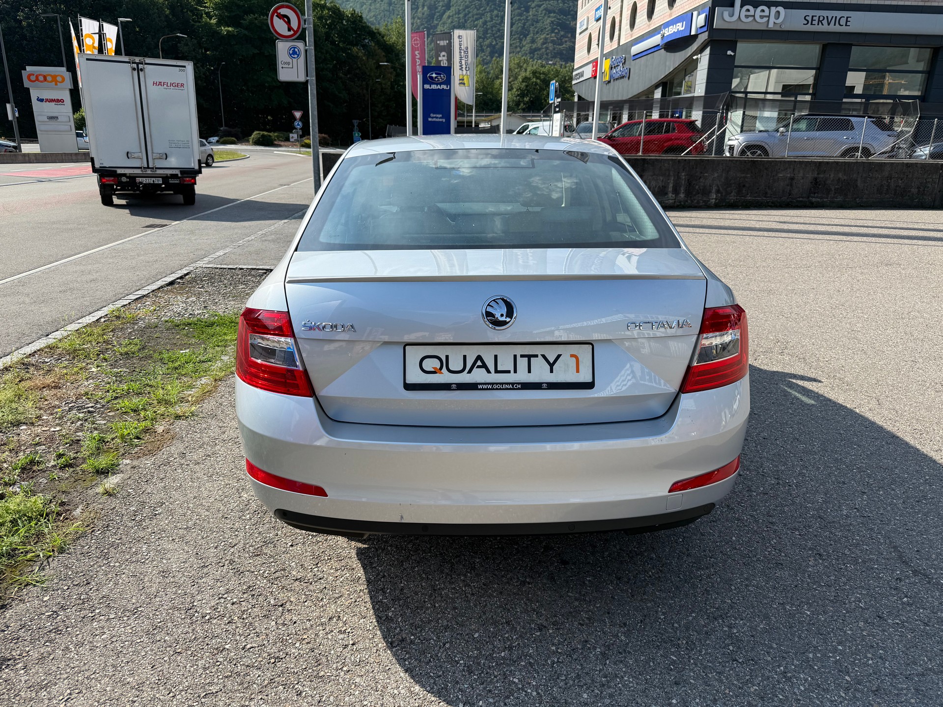SKODA Octavia 1.8 TSI Ambition DSG-image-5