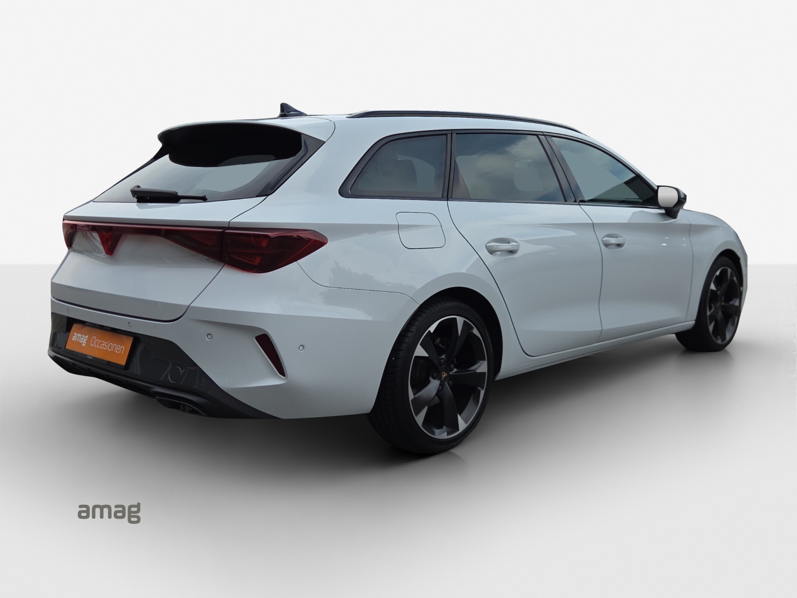 CUPRA LEON ST 1.5 eTSI DSG-image-4