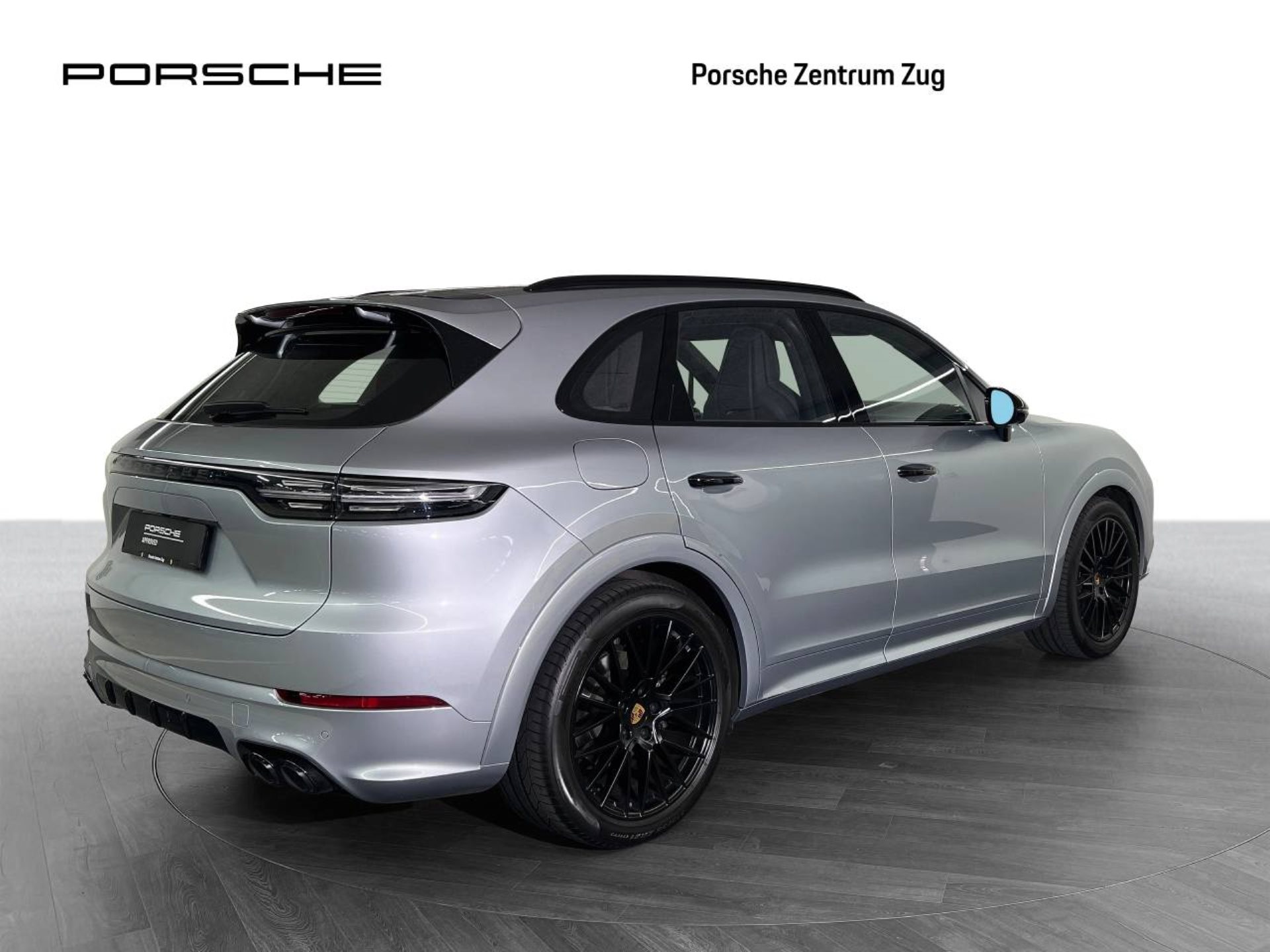 PORSCHE Cayenne-image-8