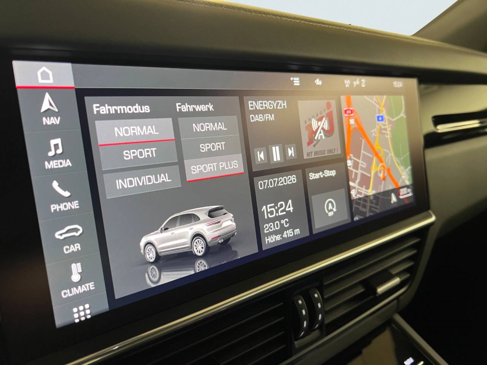 PORSCHE Cayenne-image-27