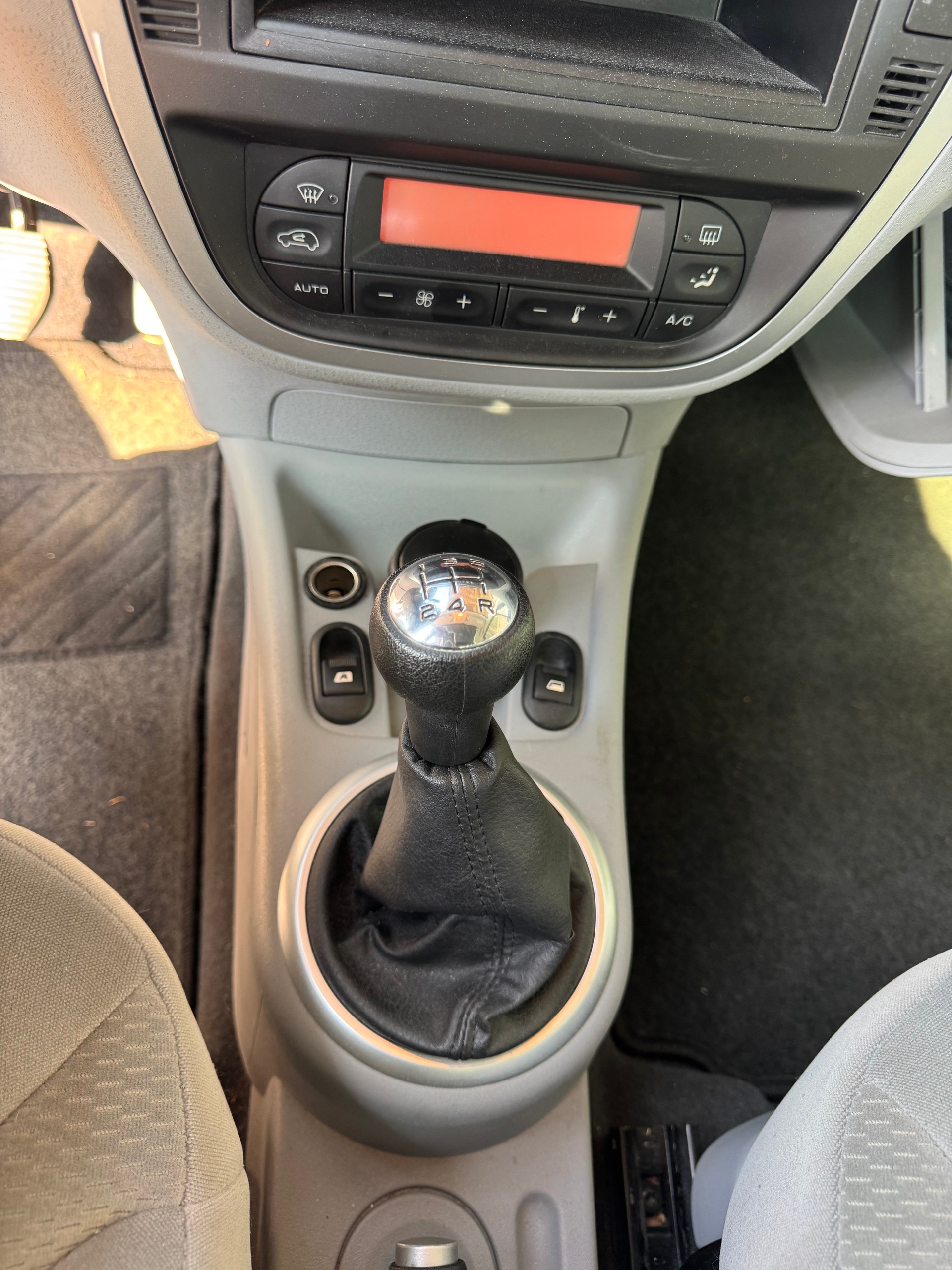 CITROEN C3 1.6i 16V Exclusive-image-10