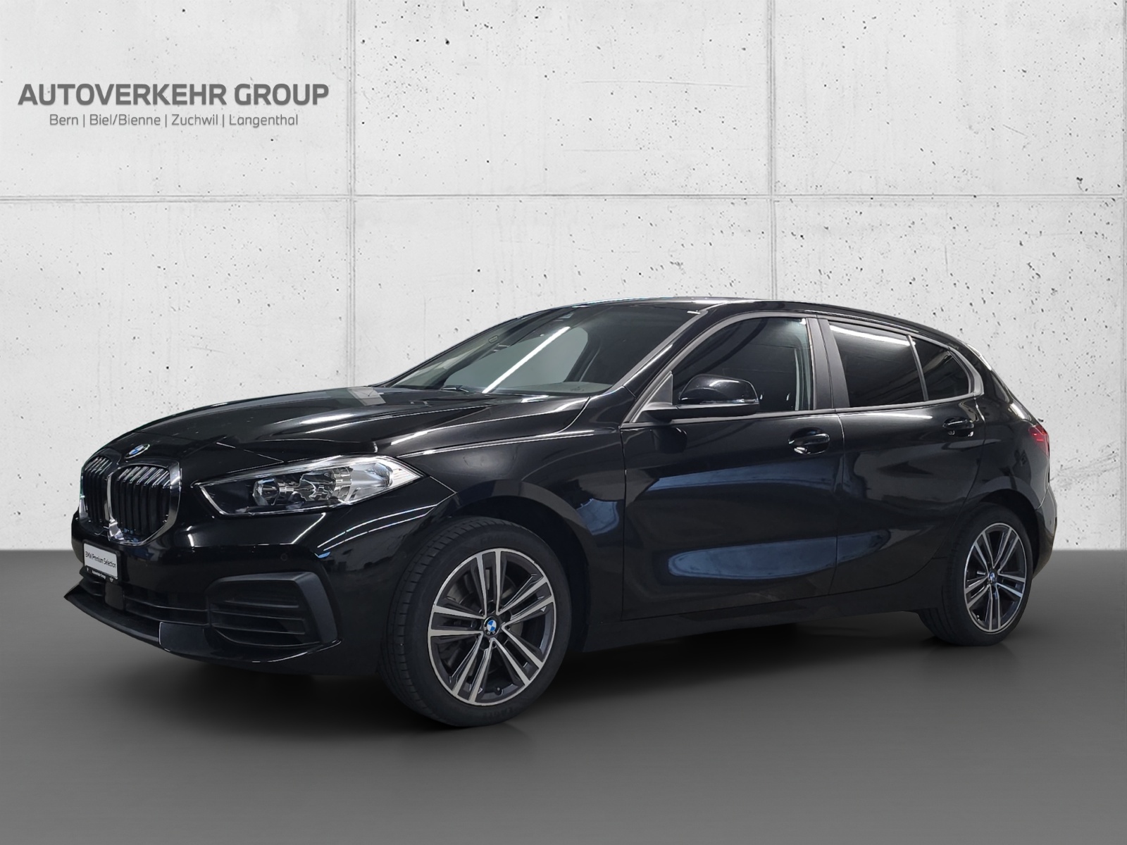 BMW 120i Steptronic-image-0