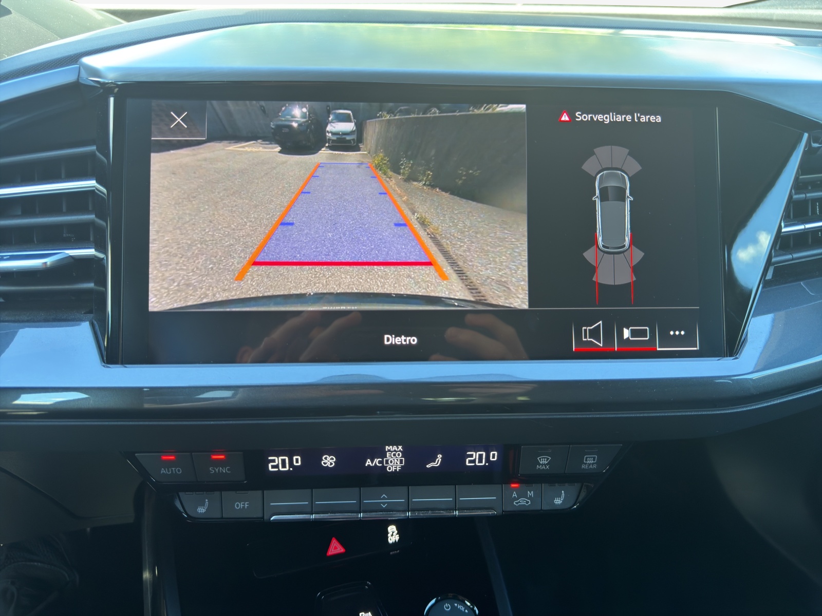 AUDI Q4 e-tron 50 quattro-image-14