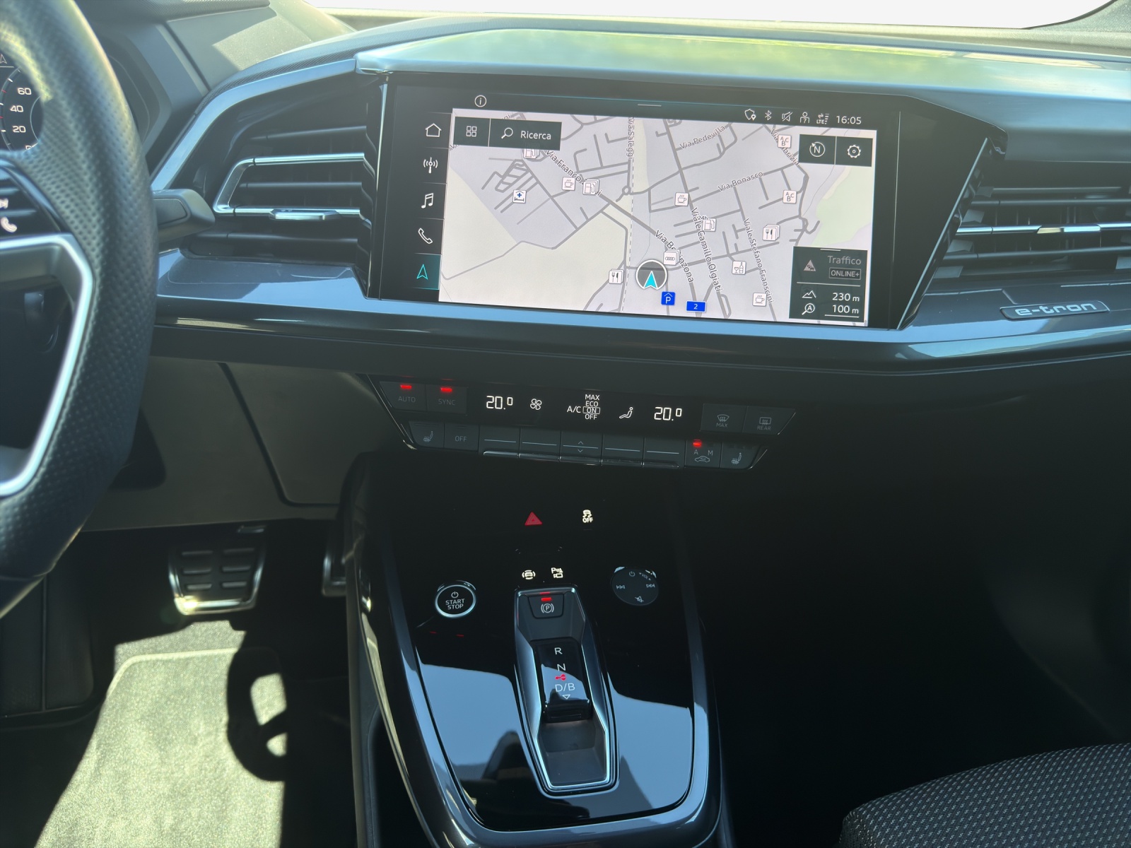 AUDI Q4 e-tron 50 quattro-image-11