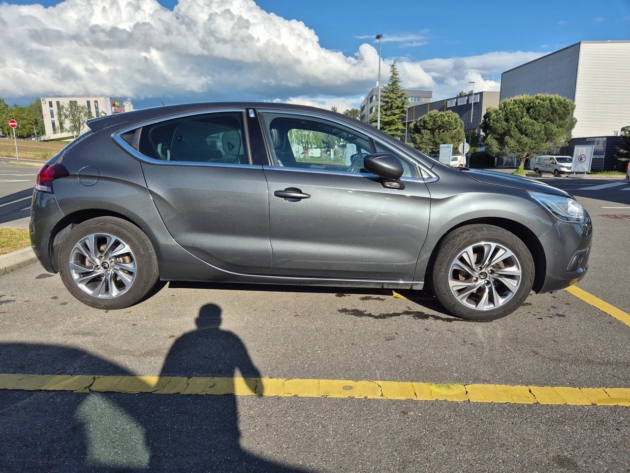 DS AUTOMOBILES DS4 1.6 e-HDi So Chic EGS-image-5