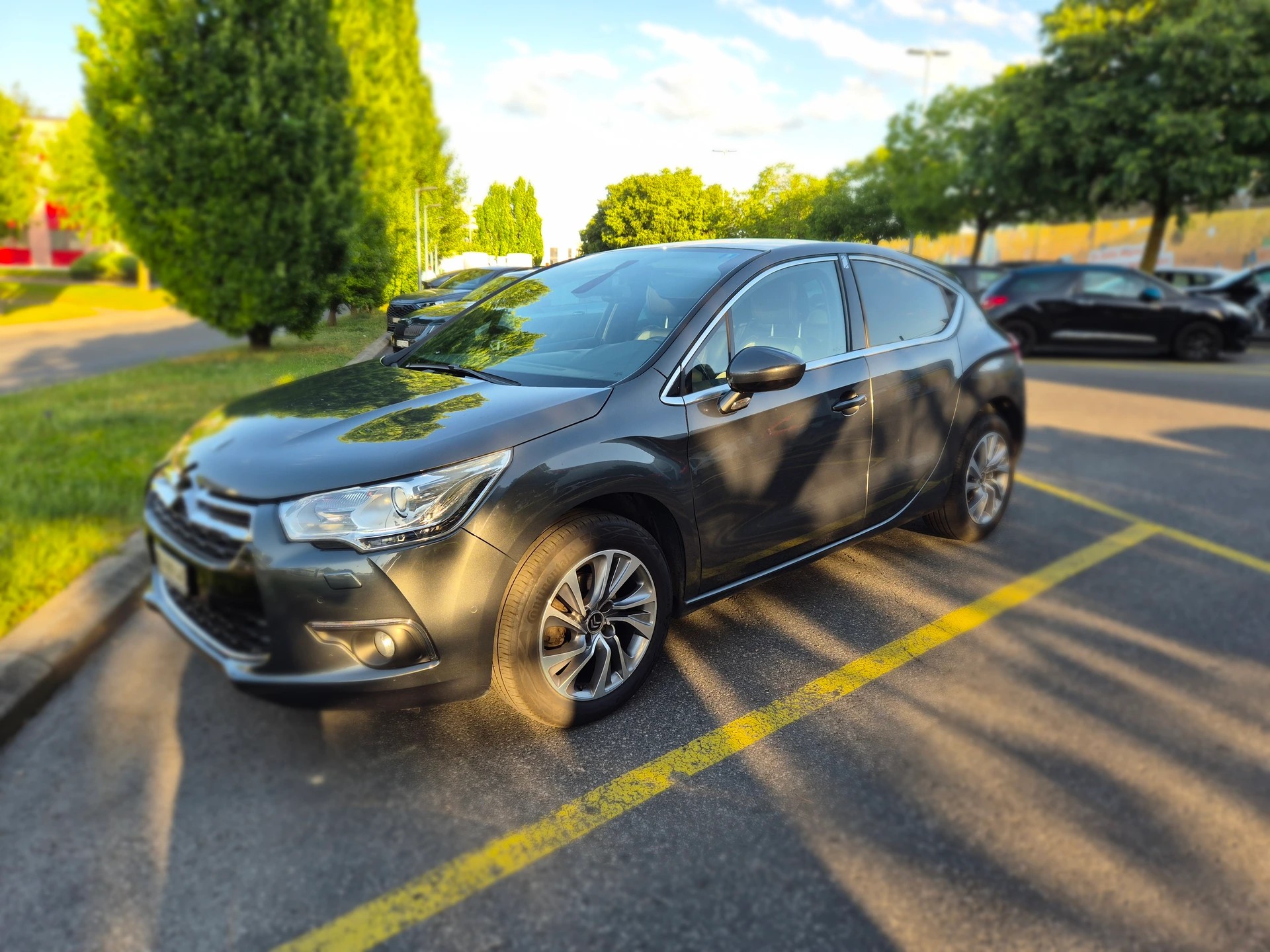 DS AUTOMOBILES DS4 1.6 e-HDi So Chic EGS-image-13