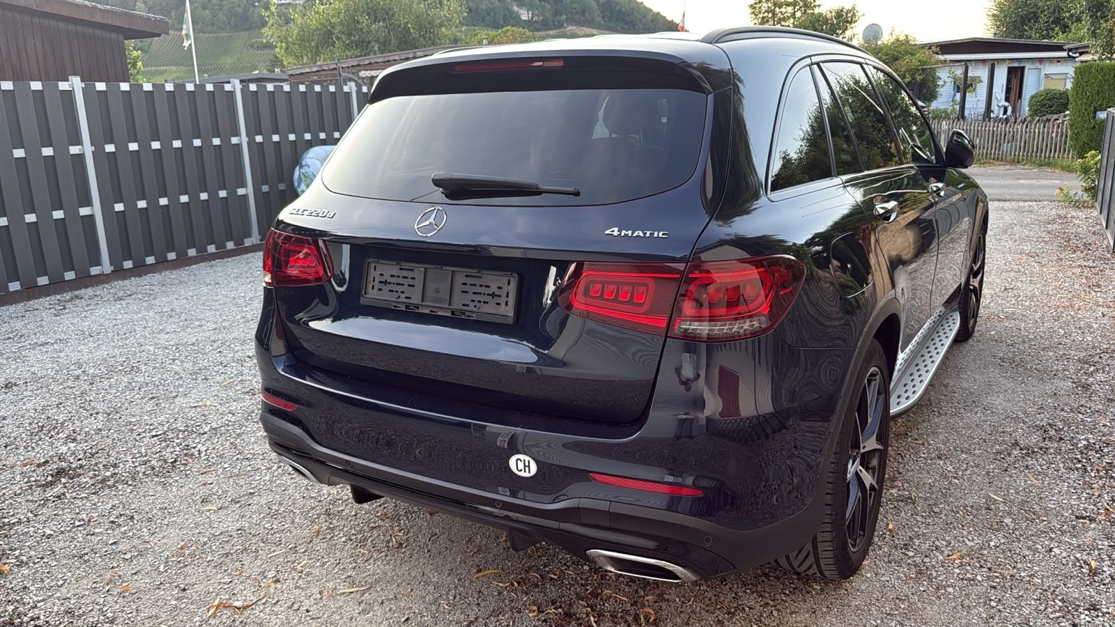 MERCEDES-BENZ GLC 220 d 4m-image-5