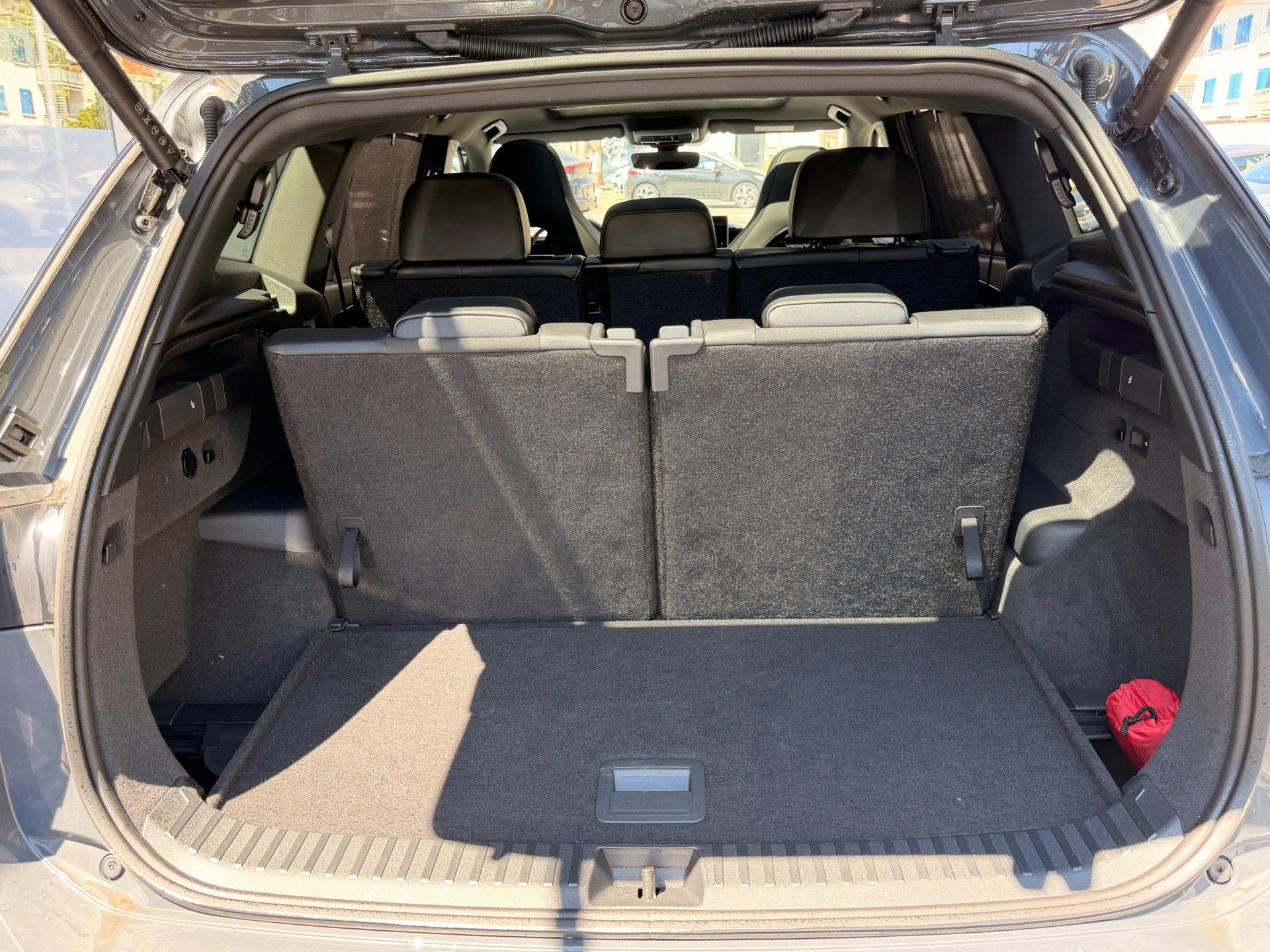 VW Tayron 2.0 TDI 193 PS 4Motion R-Line *** PANORAMDACH & ANHÄNGERKUPPLUNG ***-image-27