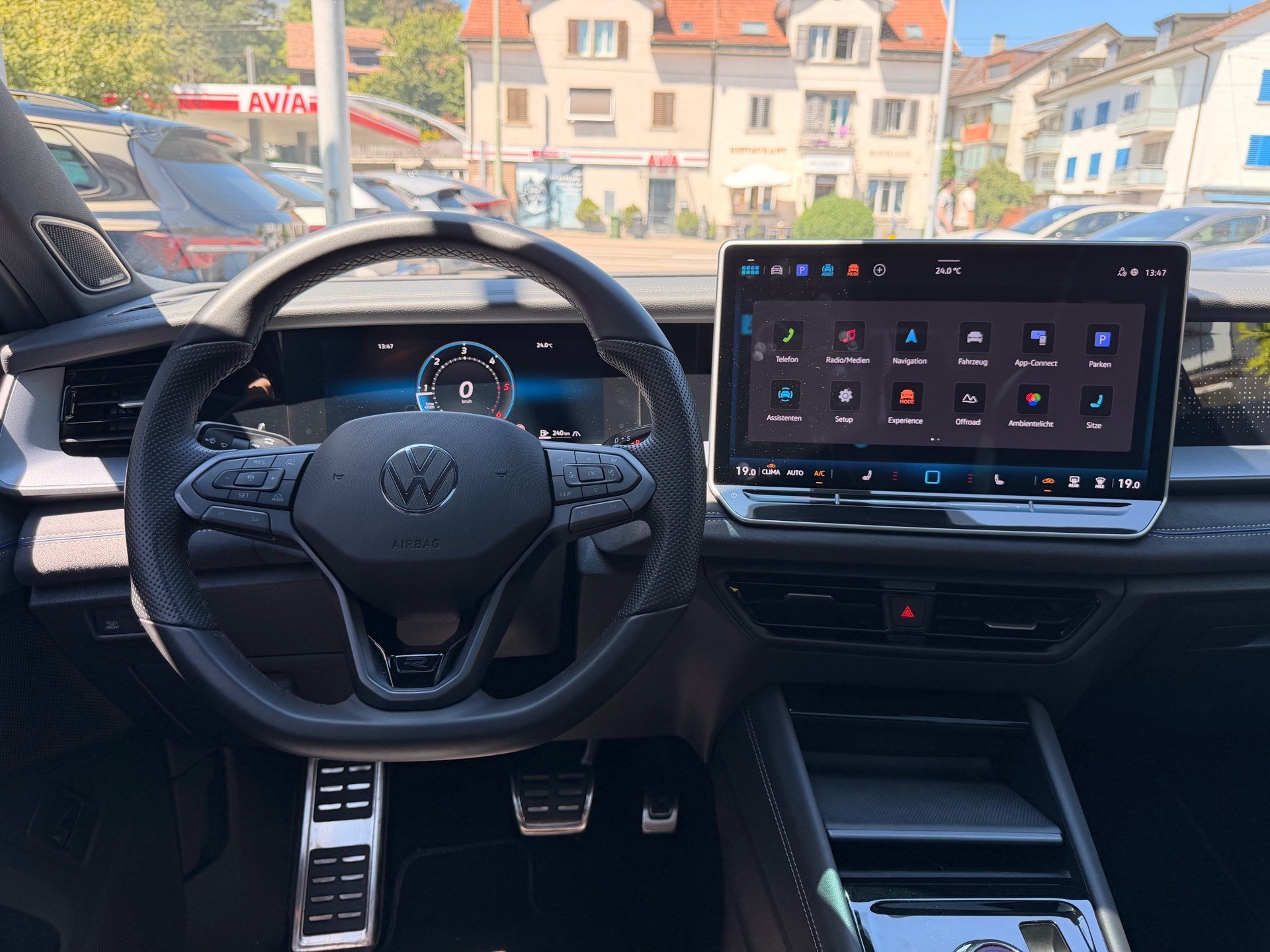 VW Tayron 2.0 TDI 193 PS 4Motion R-Line *** PANORAMDACH & ANHÄNGERKUPPLUNG ***-image-8