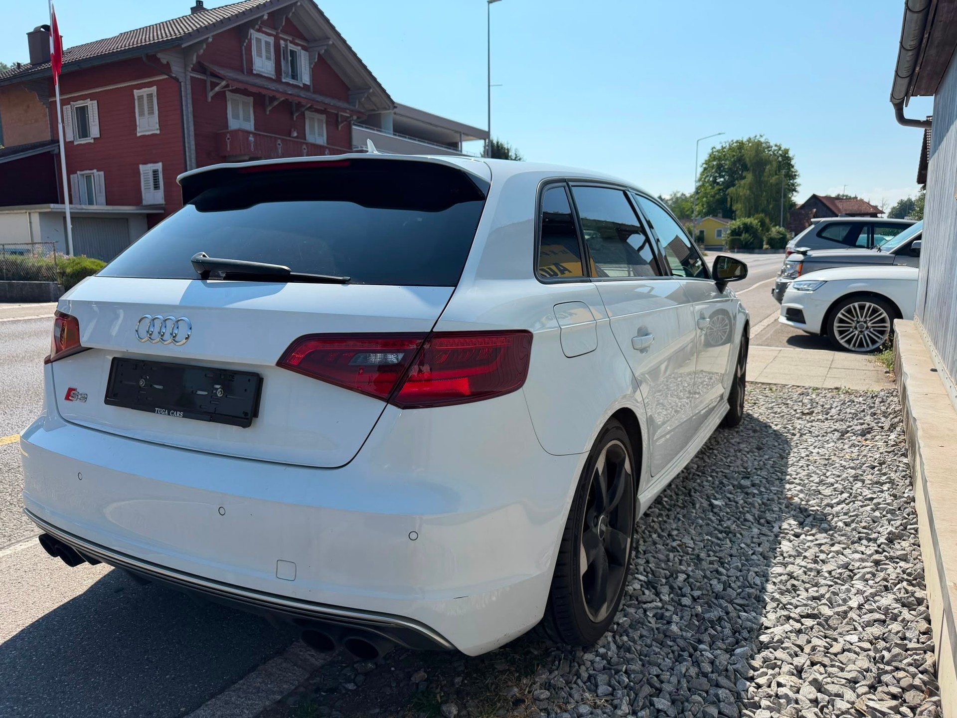 AUDI S3 Sportback 2.0 TFSI quattro S-tronic-image-6