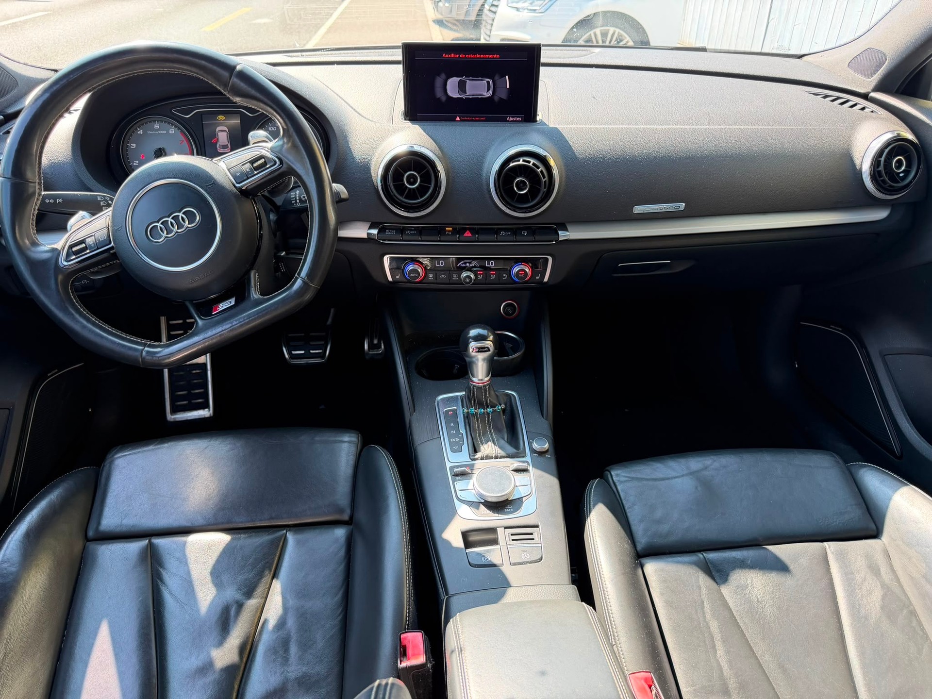 AUDI S3 Sportback 2.0 TFSI quattro S-tronic-image-12