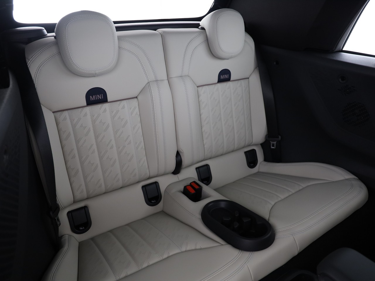 MINI Cooper C Cabriolet DKG-image-14