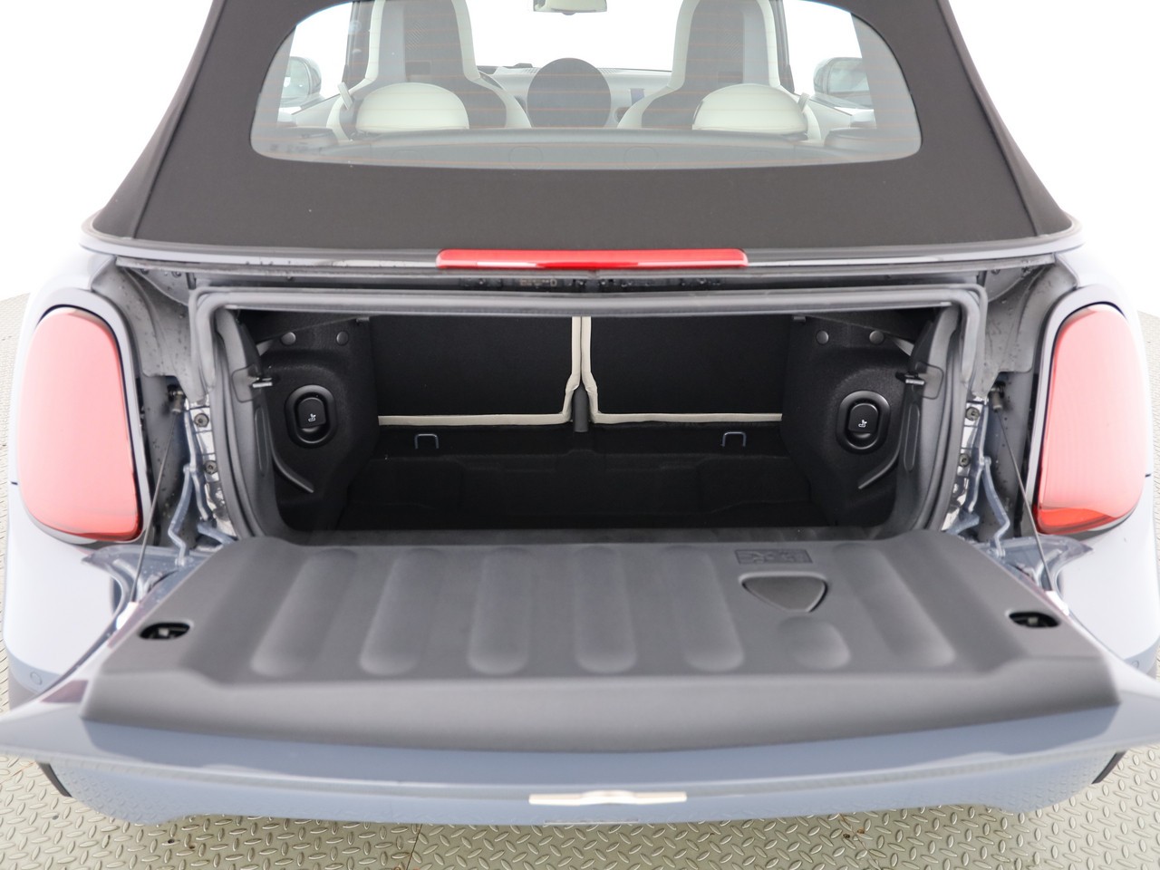 MINI Cooper C Cabriolet DKG-image-7