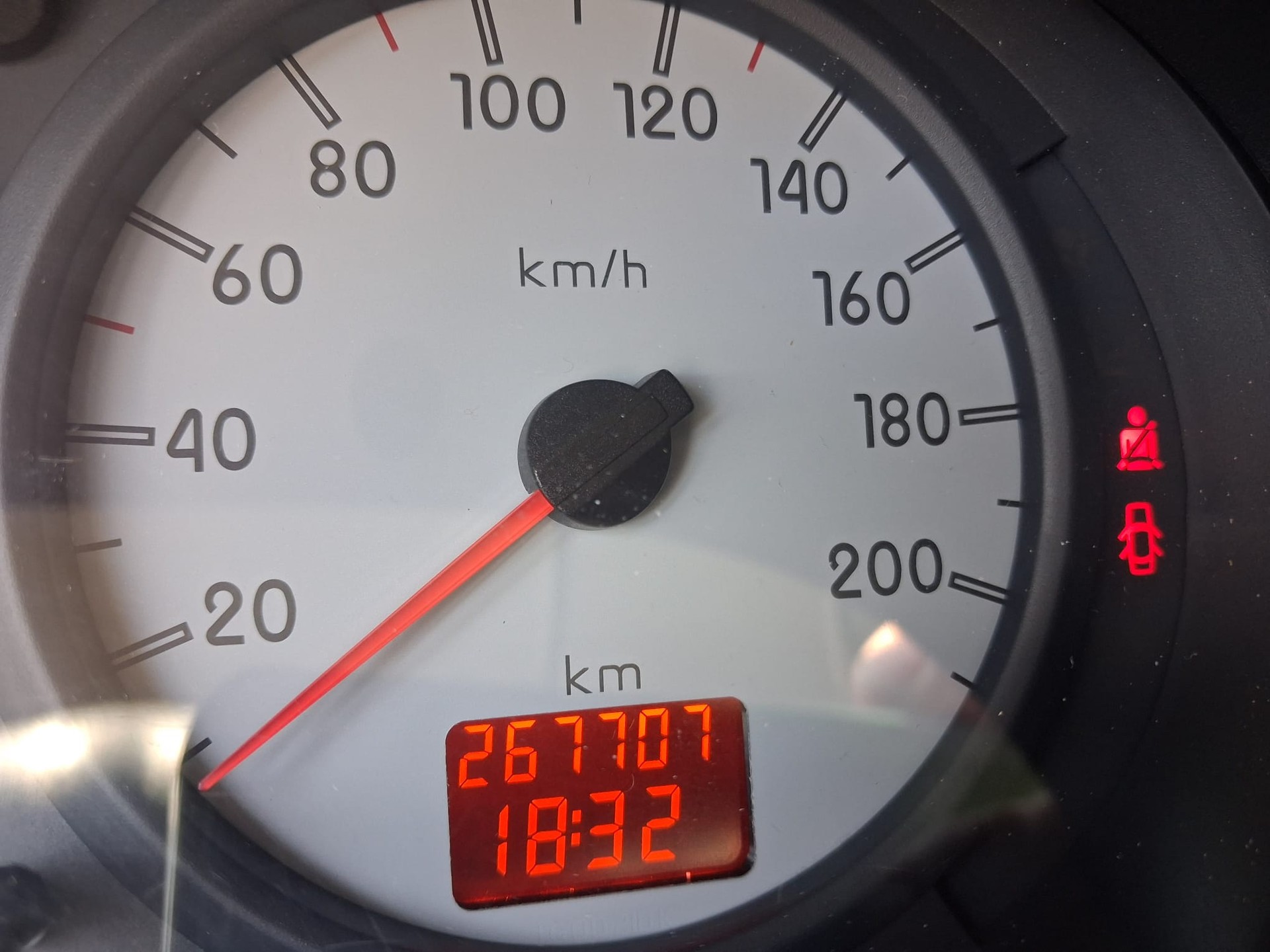 RENAULT Kangoo 1.6 16V Authentique-image-10